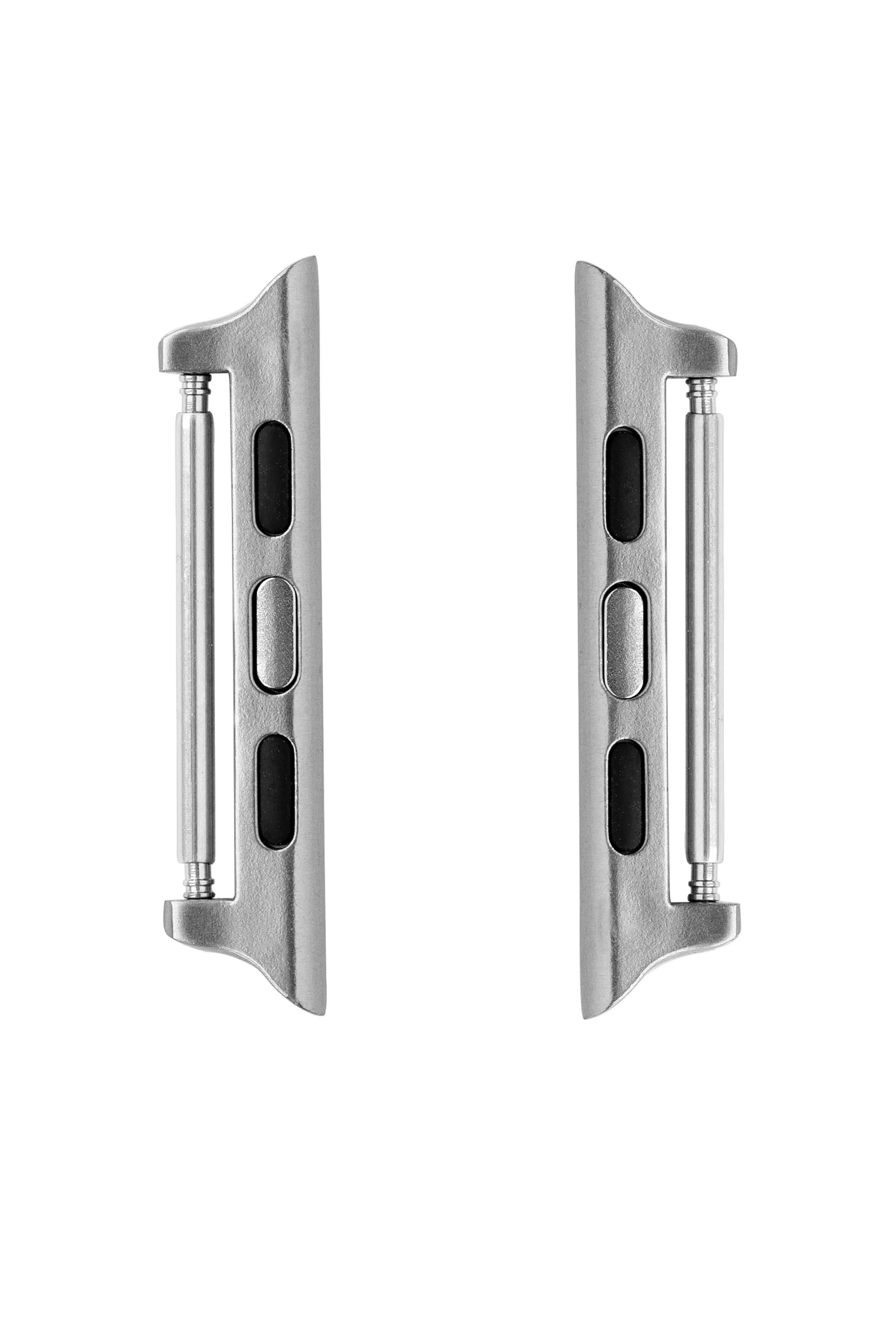 Hirsch Apple Watch Strap Converter in SILVER - Image 4