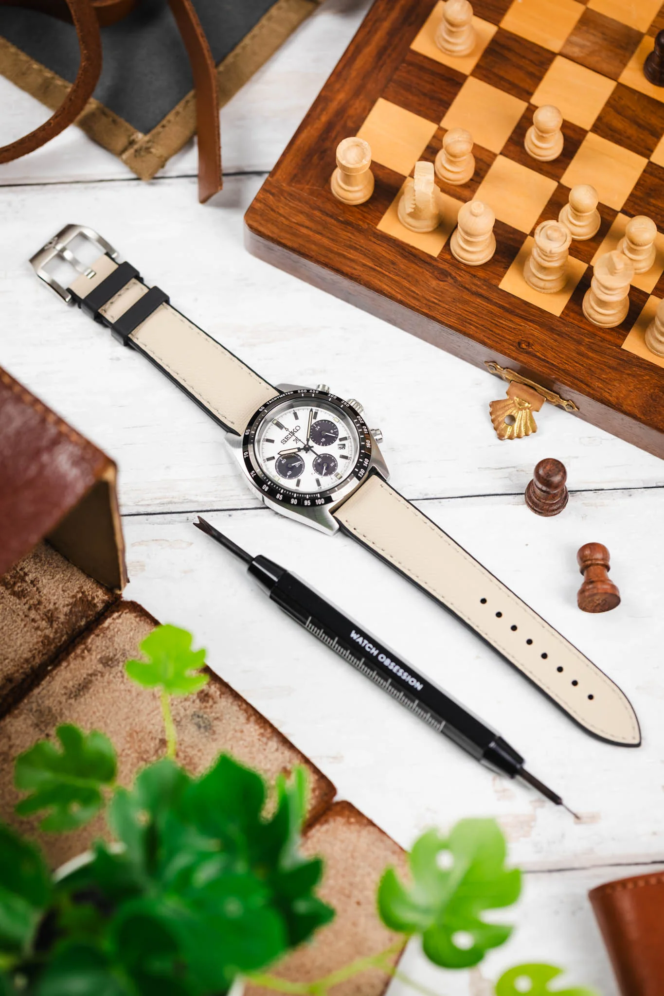Artem Straps HydroFlex™ Beige Hybrid FKM Rubber Watch Strap with Beige Stitching - Image 6