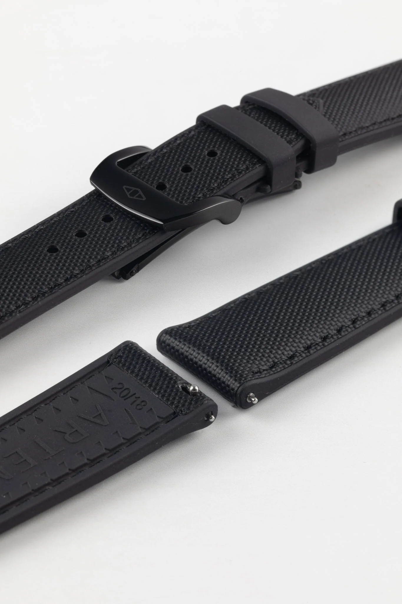 Artem Straps HydroFlex™ Black Hybrid FKM Rubber Watch Strap with Black Stitching - Image 7