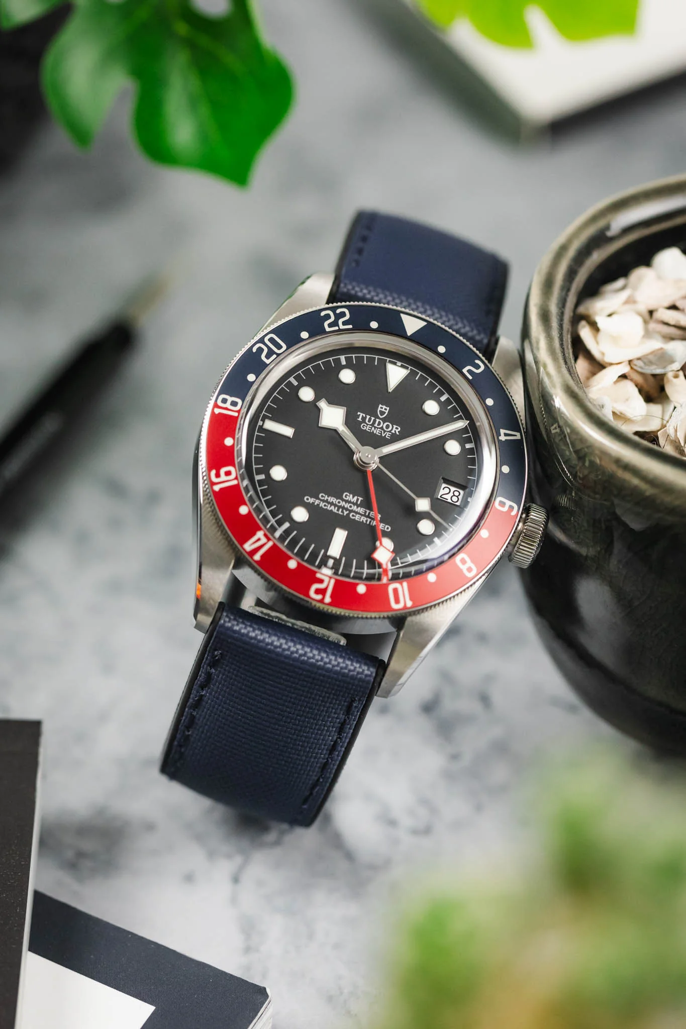 Artem Straps HydroFlex™ Navy Hybrid FKM Rubber Watch Strap with Navy Stitching - Image 4