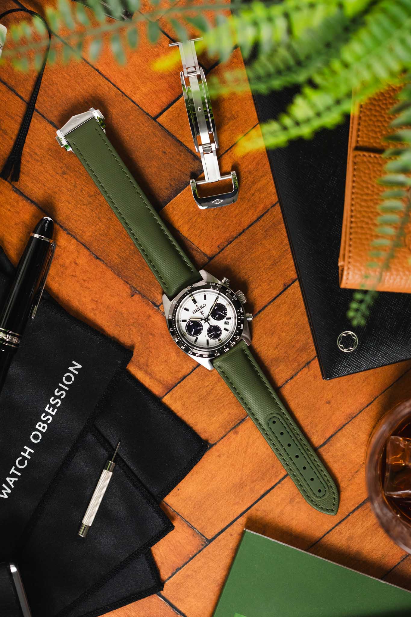 Artem Straps Loop-less™ Green Sailcloth Watch Strap with Green Stitching - Image 8