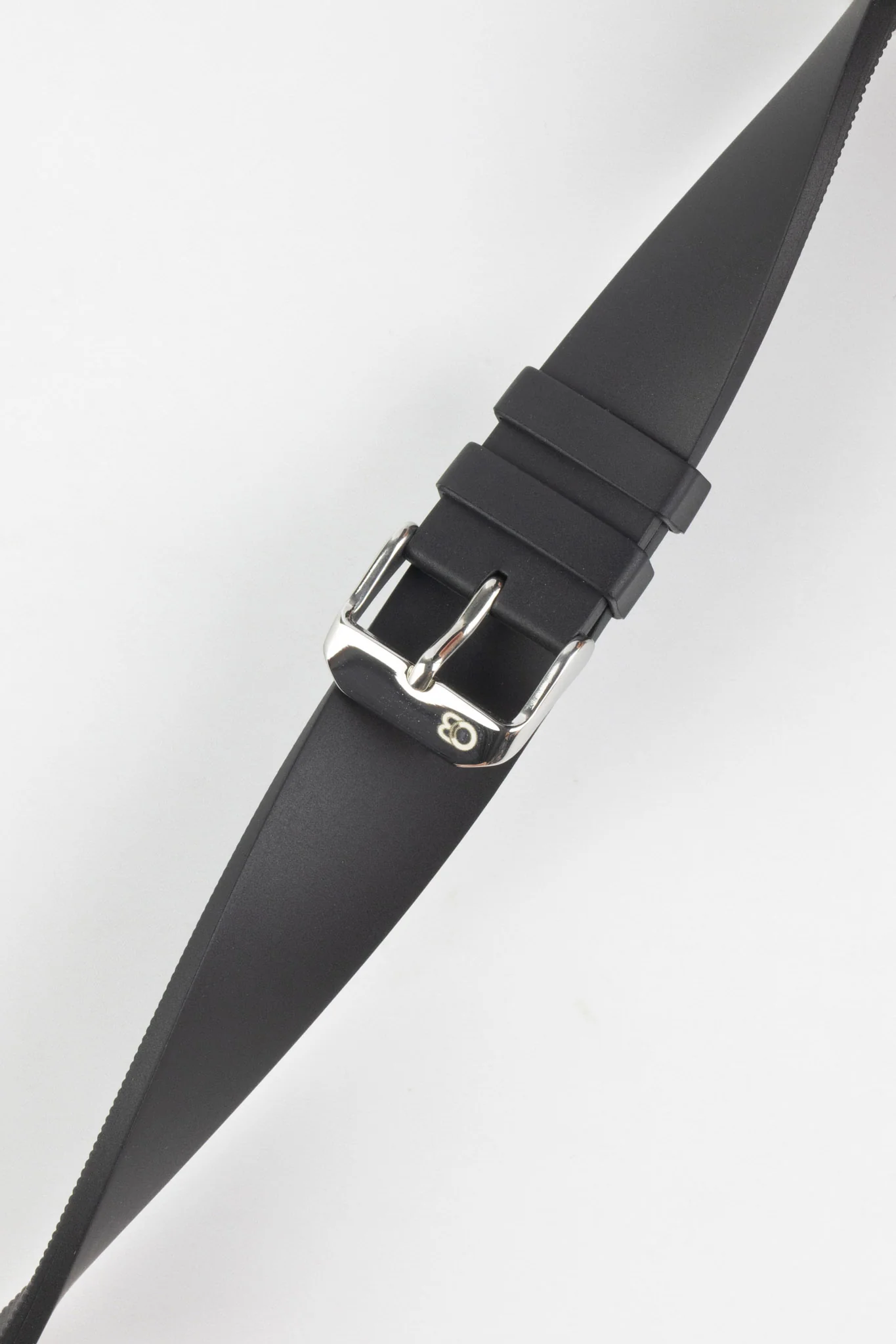 Bonetto Cinturini 270 Self-Punch Rubber Watch Strap in BLACK - Image 5