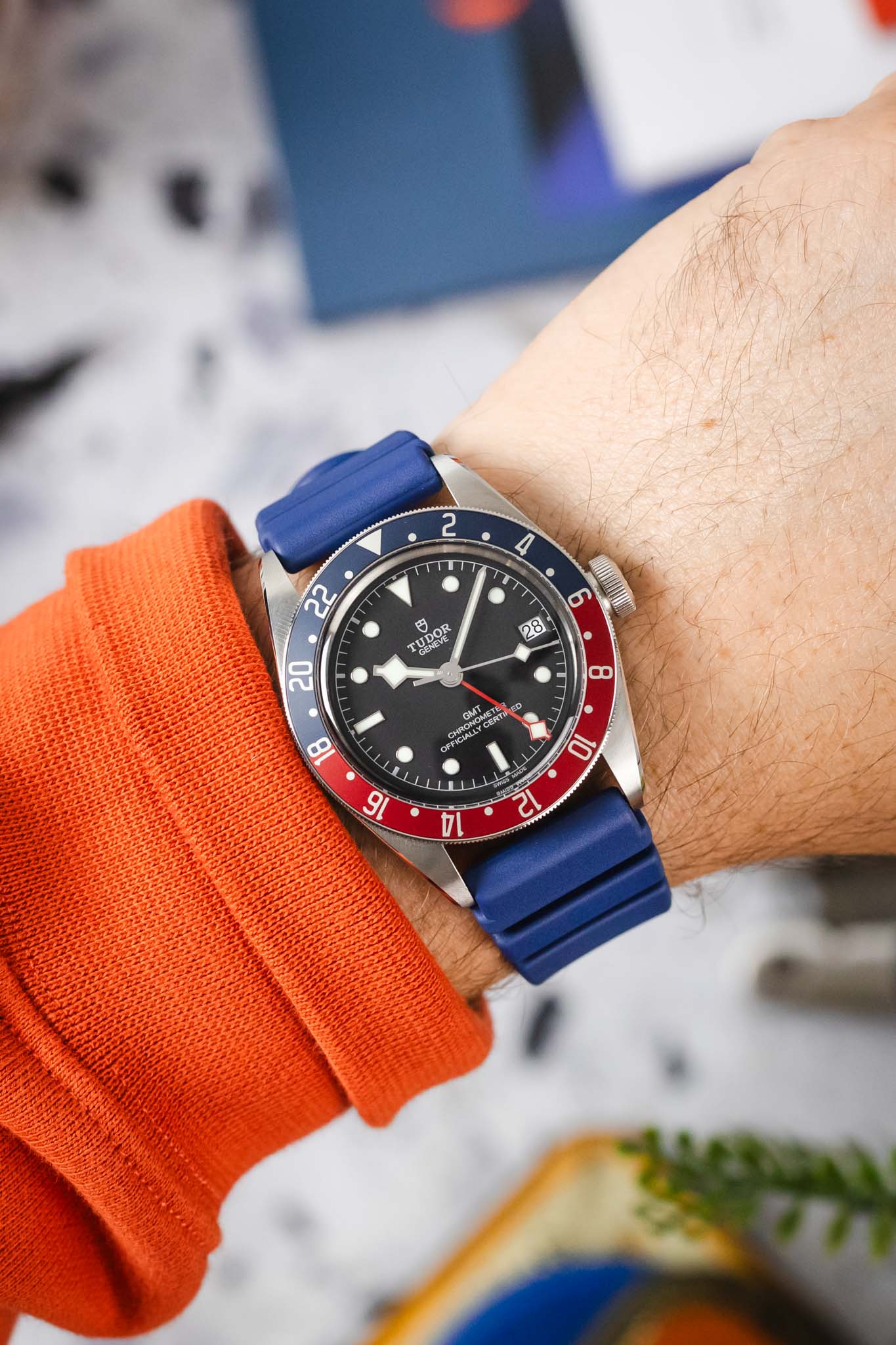 Bonetto Cinturini 284 Premium Rubber Sports Watch Strap in BLUE - Image 2