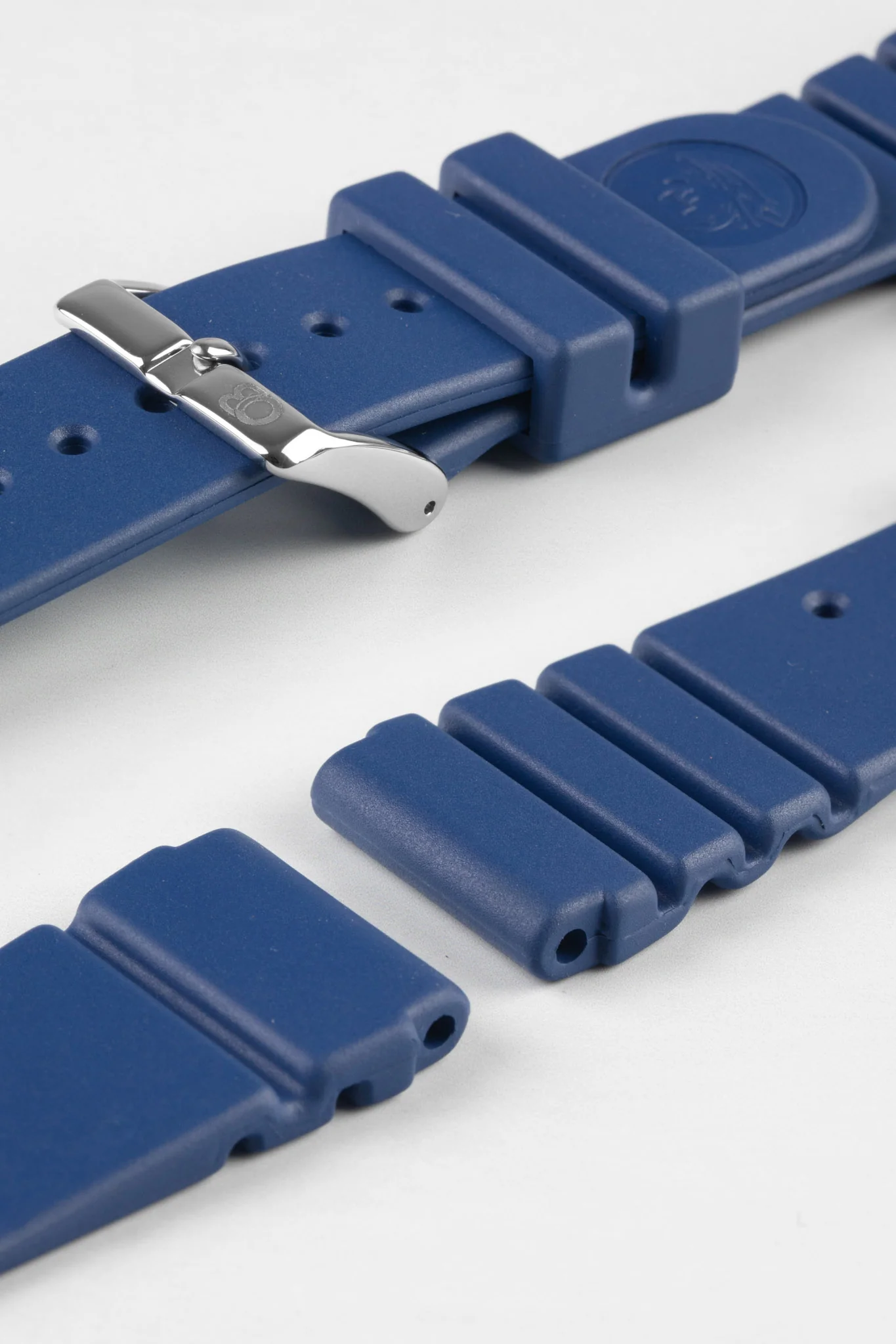 Bonetto Cinturini 284 Premium Rubber Sports Watch Strap in BLUE - Image 7