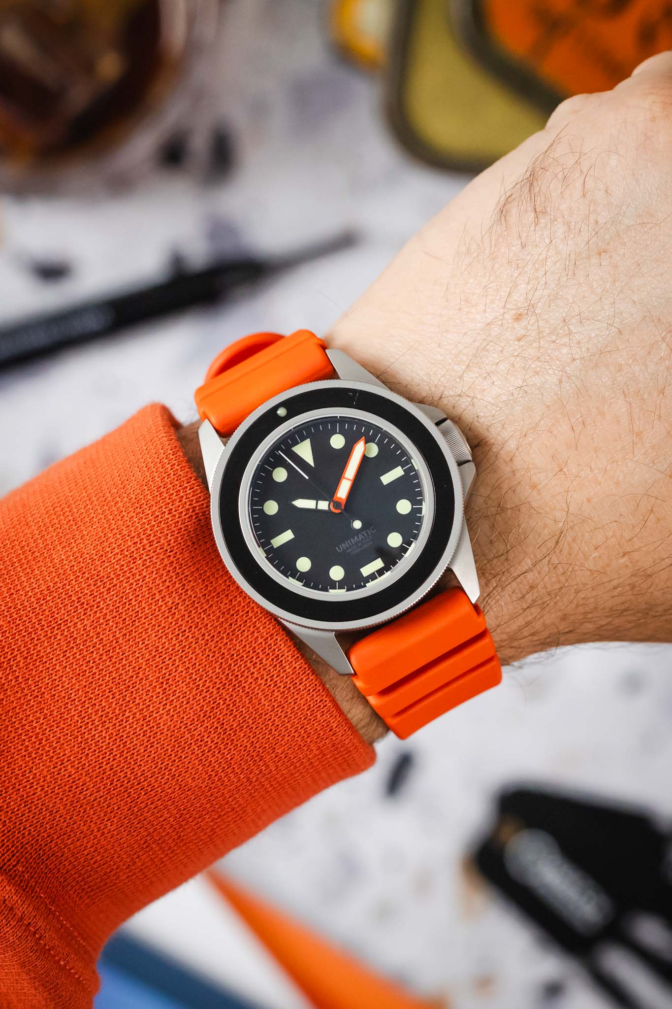 Bonetto Cinturini 284 Premium Rubber Sports Watch Strap in FADED ORANGE - Image 2