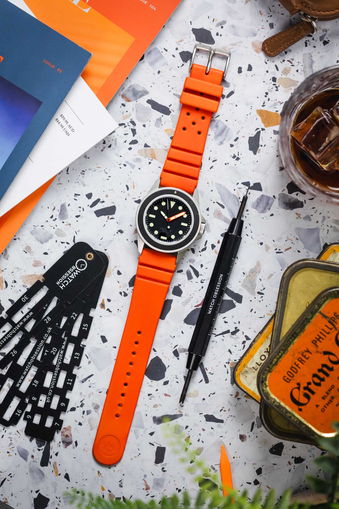 Bonetto Cinturini 284 Premium Rubber Sports Watch Strap in FADED ORANGE - Image 9