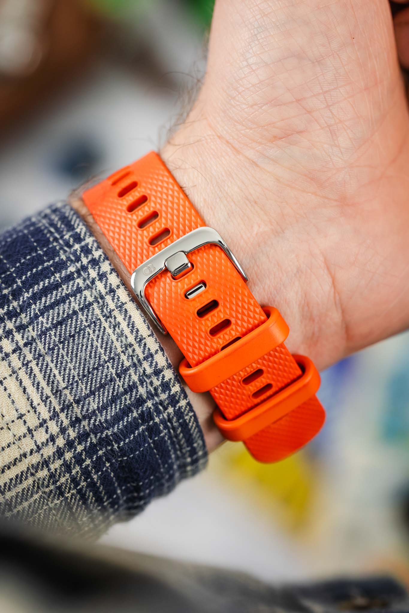 Bonetto Cinturini 330 Wide-Tang Parallel Rubber Watch Strap in ORANGE - Image 6