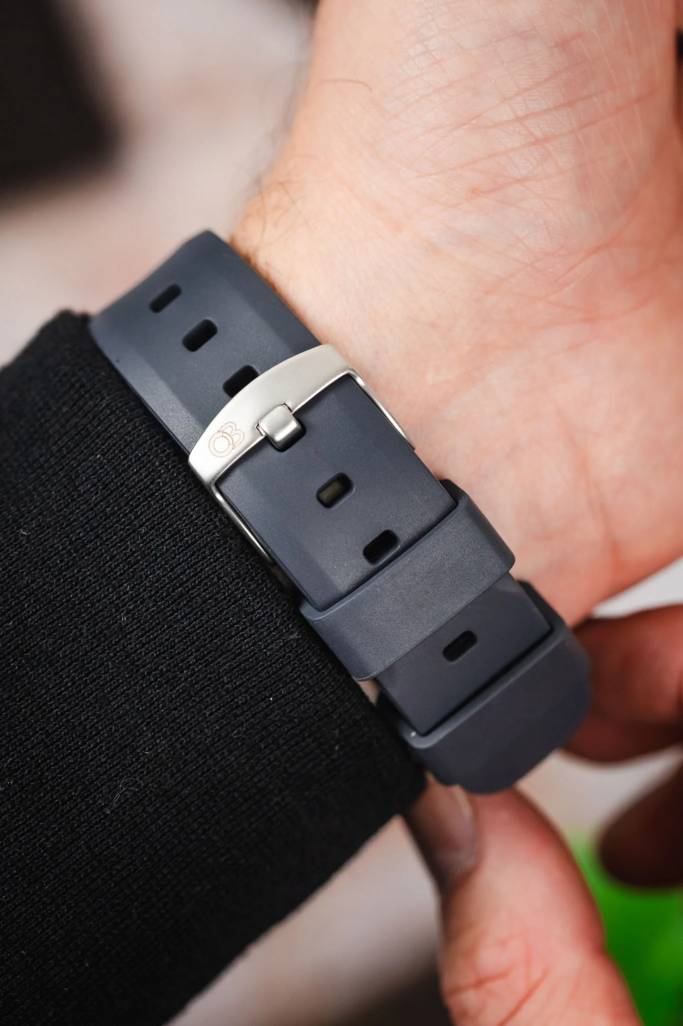 Bonetto Cinturini 317 Premium Rubber Watch Strap in DARK GREY - Image 6