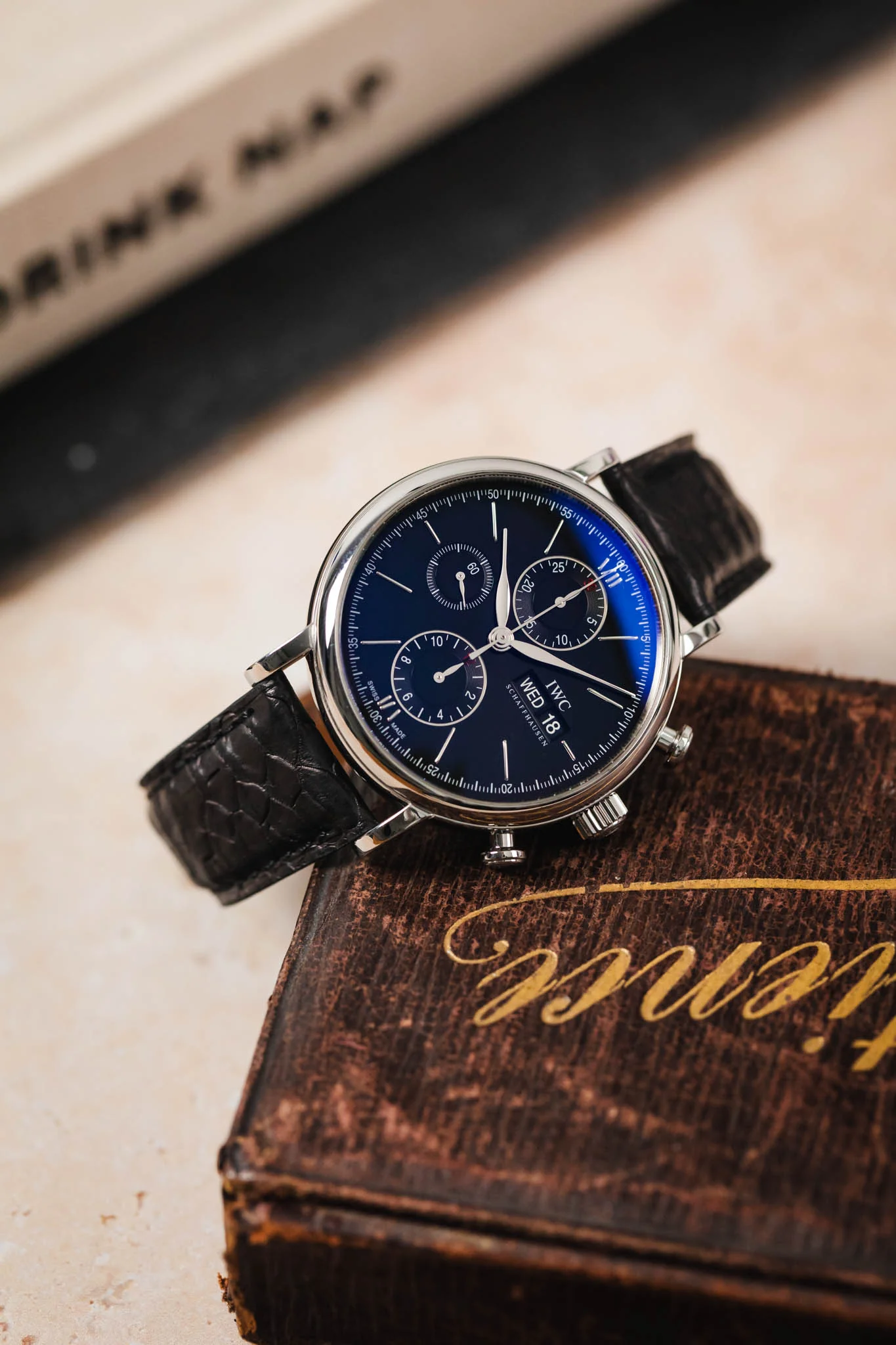 Classic Gallo Watch Strap in Matte Black - Image 4