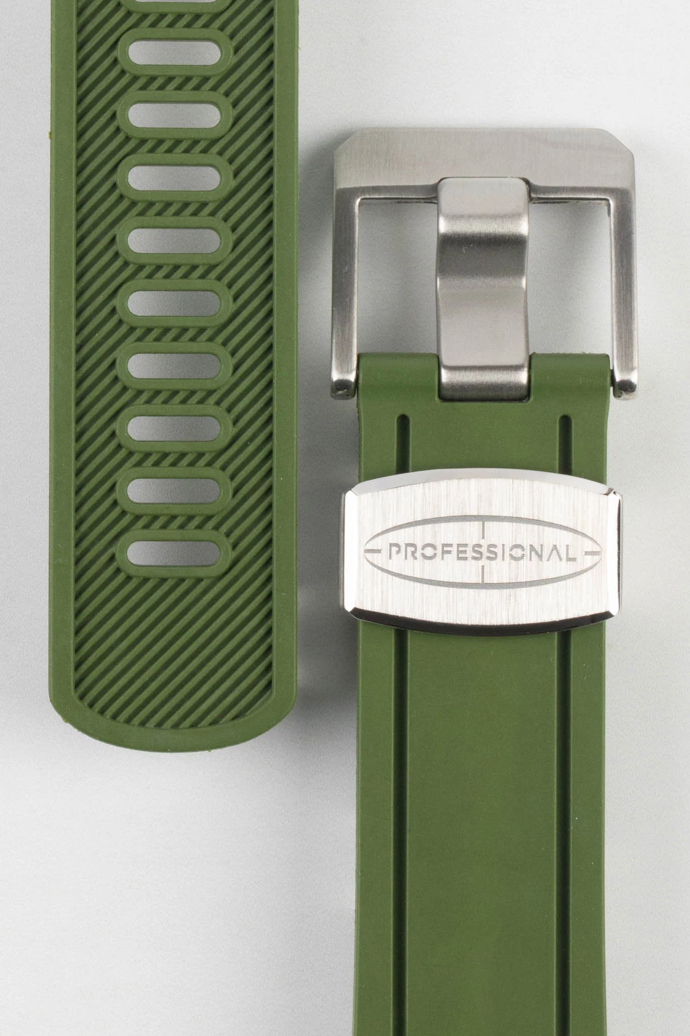 CRAFTER BLUE CB05 Rubber Watch Strap for Seiko SKX Series – GREEN with Steel Keeper - Image 3