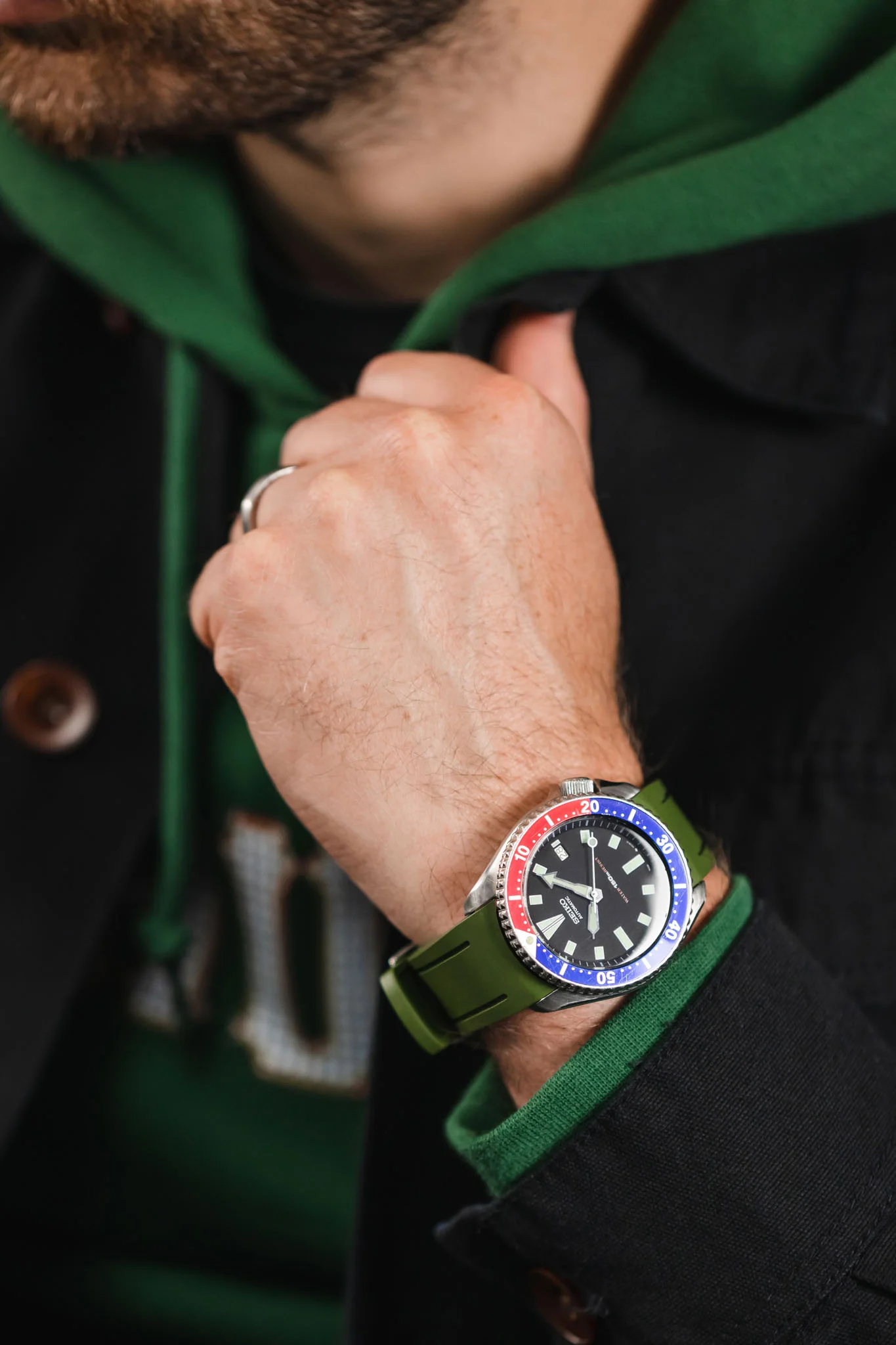 CRAFTER BLUE CB05 Rubber Watch Strap for Seiko SKX Series – GREEN with Steel Keeper - Image 6