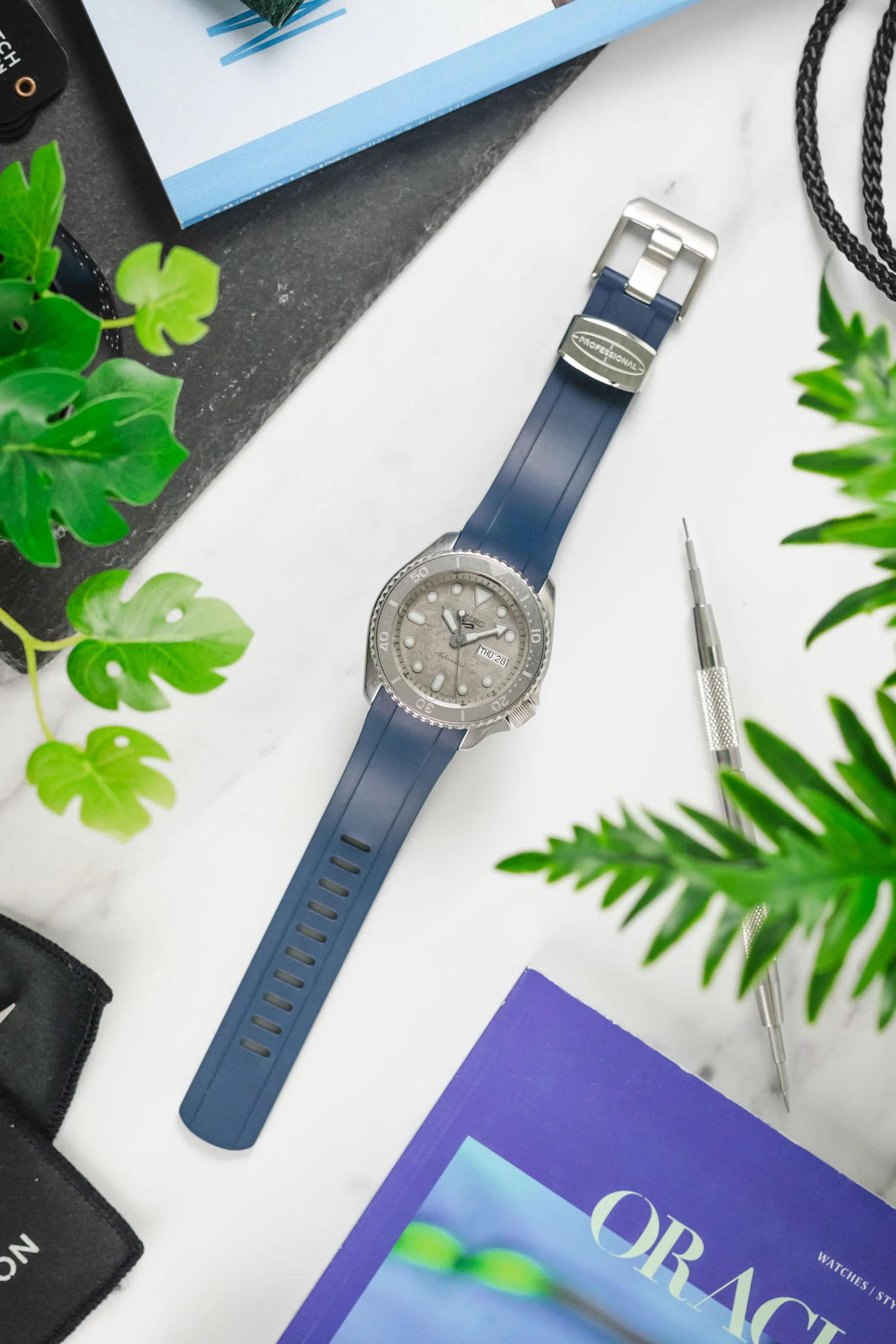 CRAFTER BLUE CB10-F FKM Rubber Watch Strap for Seiko SKX & 5 Sports Series – NAVY BLUE with Rubber & Steel Keepers - Image 9