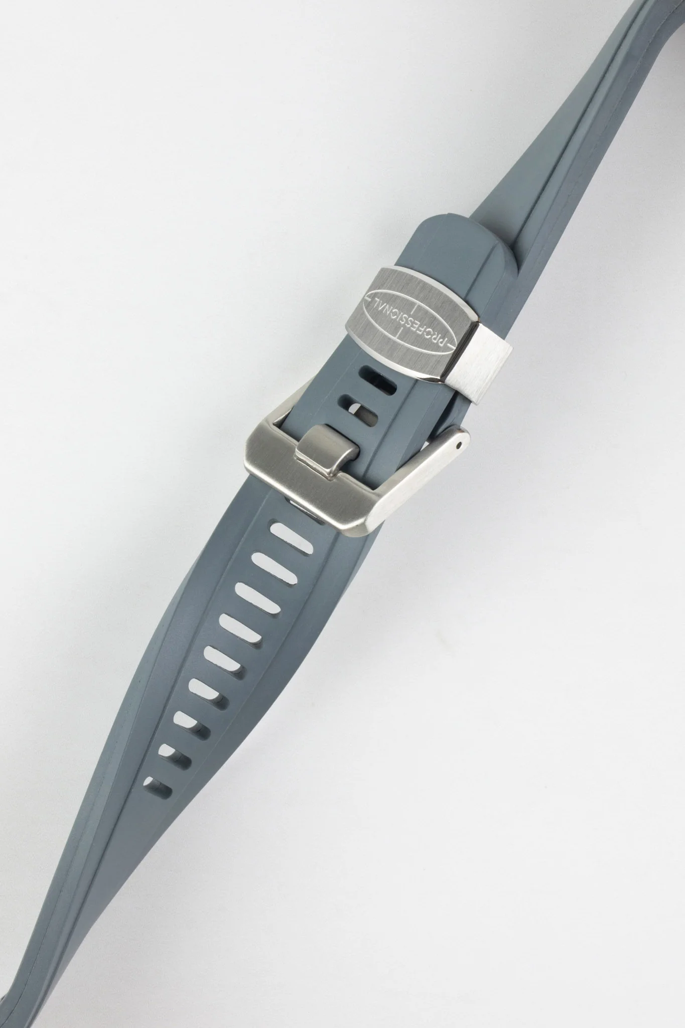 CRAFTER BLUE CB10 Rubber Watch Strap for Seiko 5 Sports Series – GREY with Rubber & Steel Keepers - Image 3