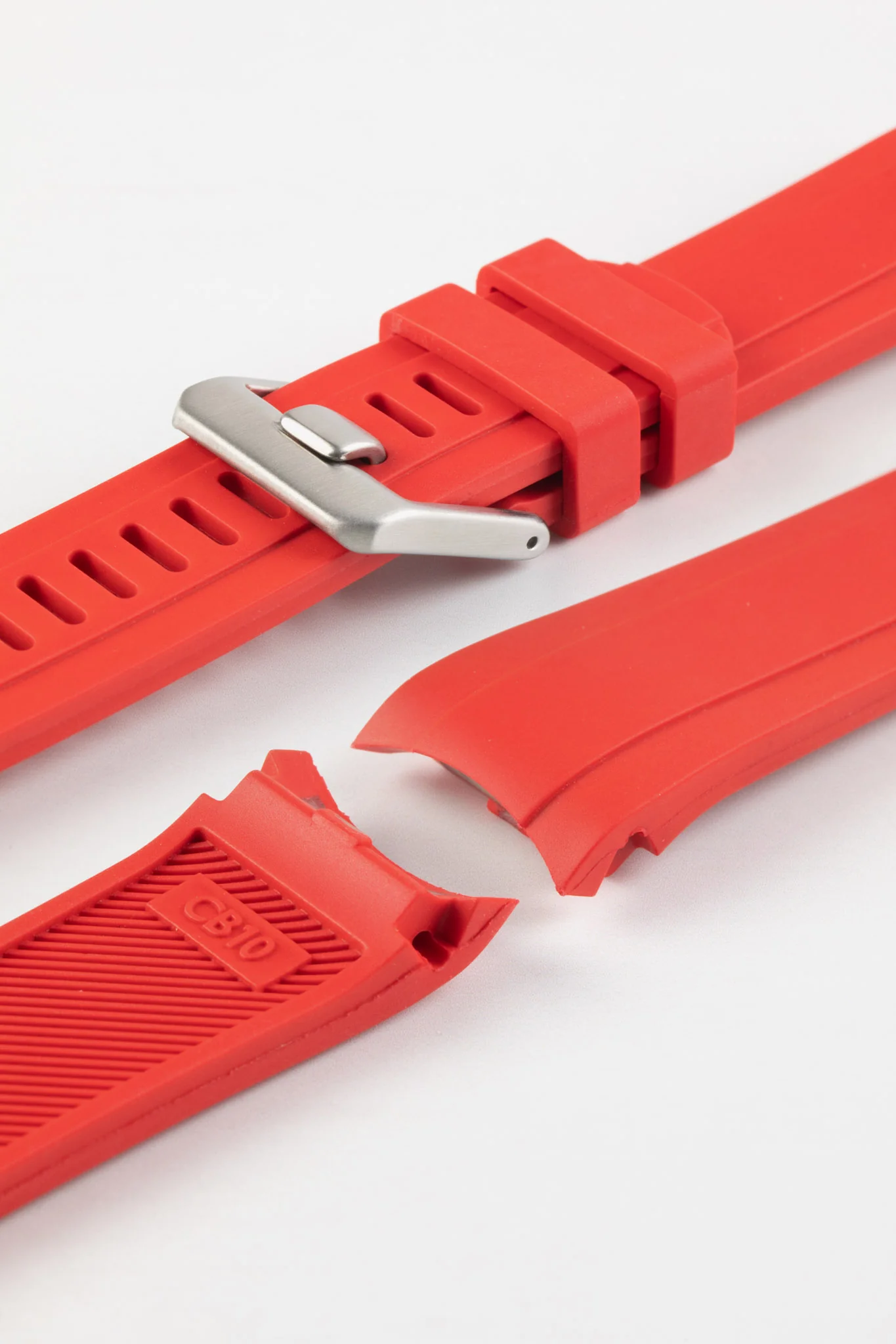 CRAFTER BLUE CB10 Rubber Watch Strap for Seiko 5 Sports Series – RED with Rubber & Steel Keepers - Image 5