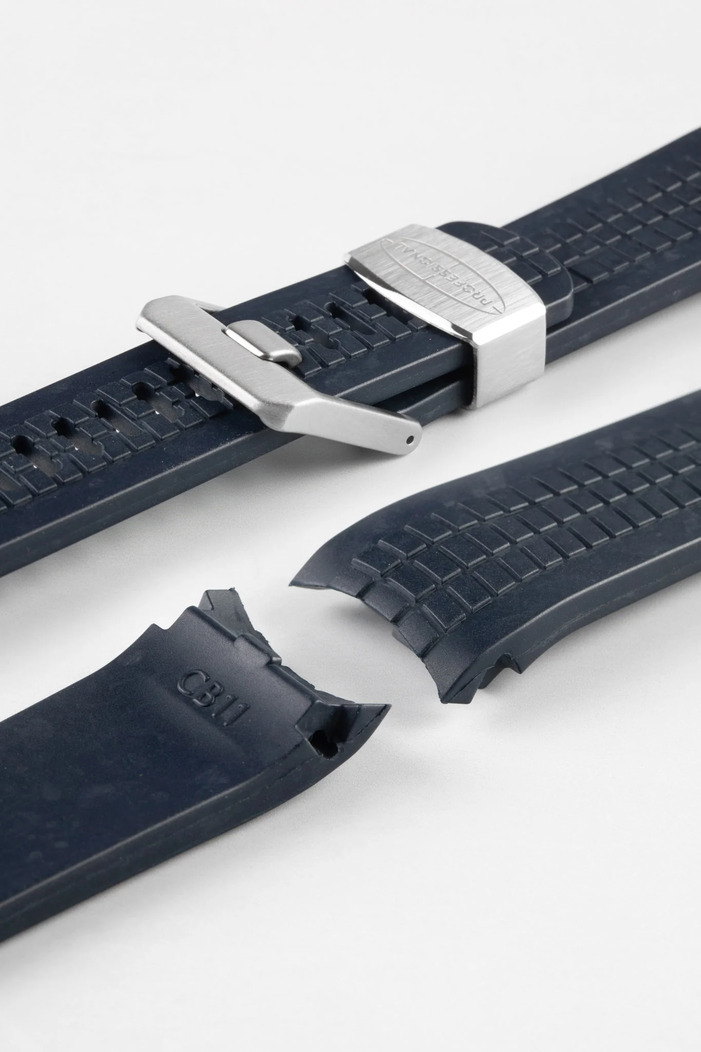 CRAFTER BLUE CB11 'Aquanaut' Rubber Watch Strap for Seiko 5 Sports Series – DARK BLUE - Image 4