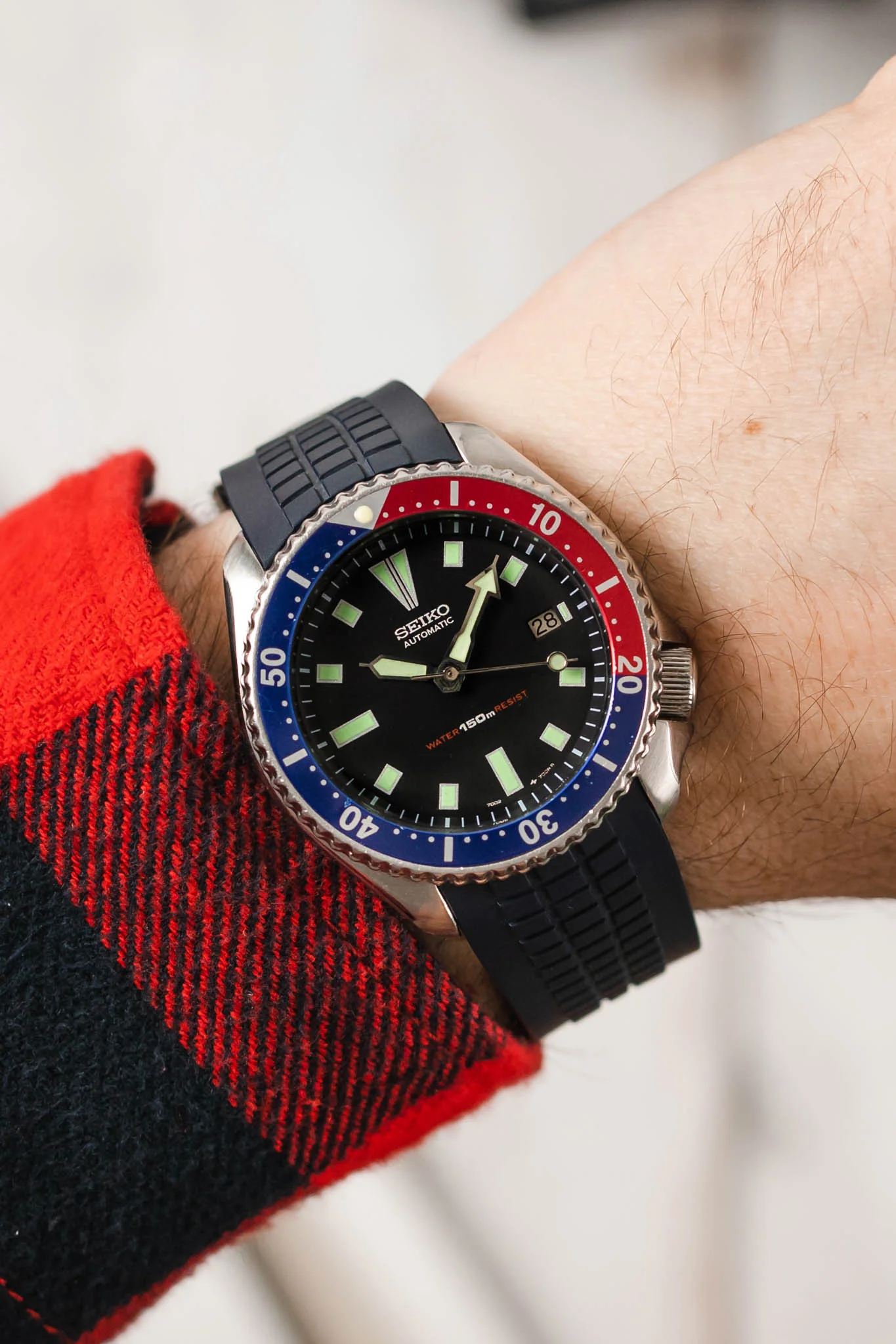 CRAFTER BLUE CB11 'Aquanaut' Rubber Watch Strap for Seiko SKX Series – DARK BLUE - Image 2