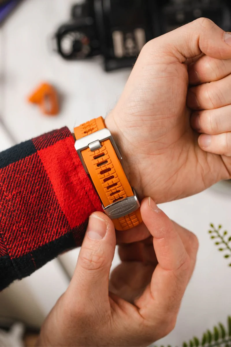 CRAFTER BLUE CB11 'Aquanaut' Rubber Watch Strap for Seiko SKX Series – ORANGE - Image 6