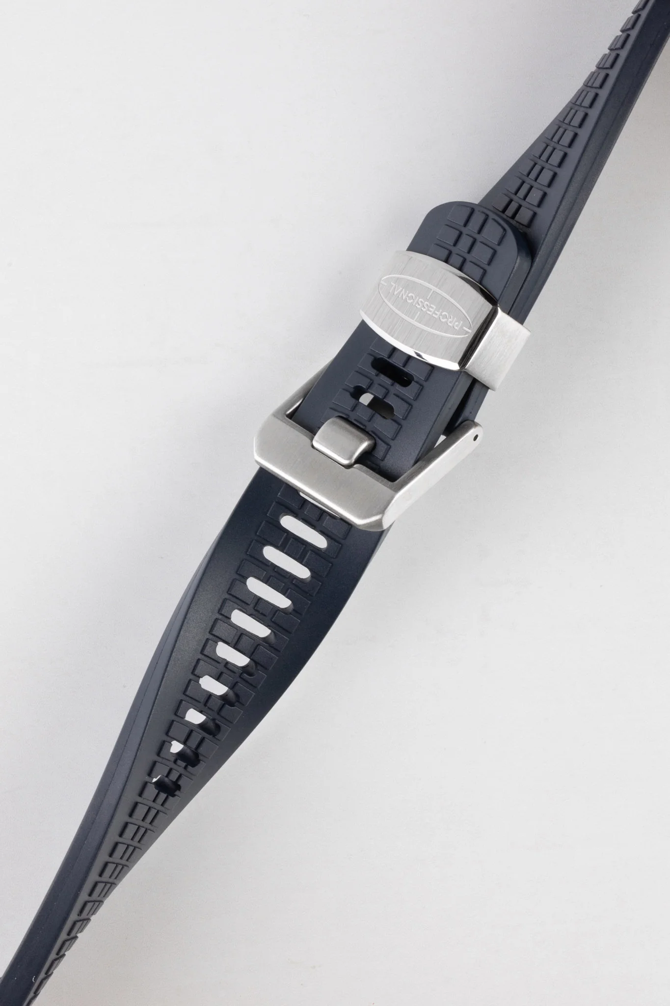 CRAFTER BLUE CB12 'Aquanaut' Rubber Watch Strap for Seiko Turtle – NAVY BLUE - Image 3