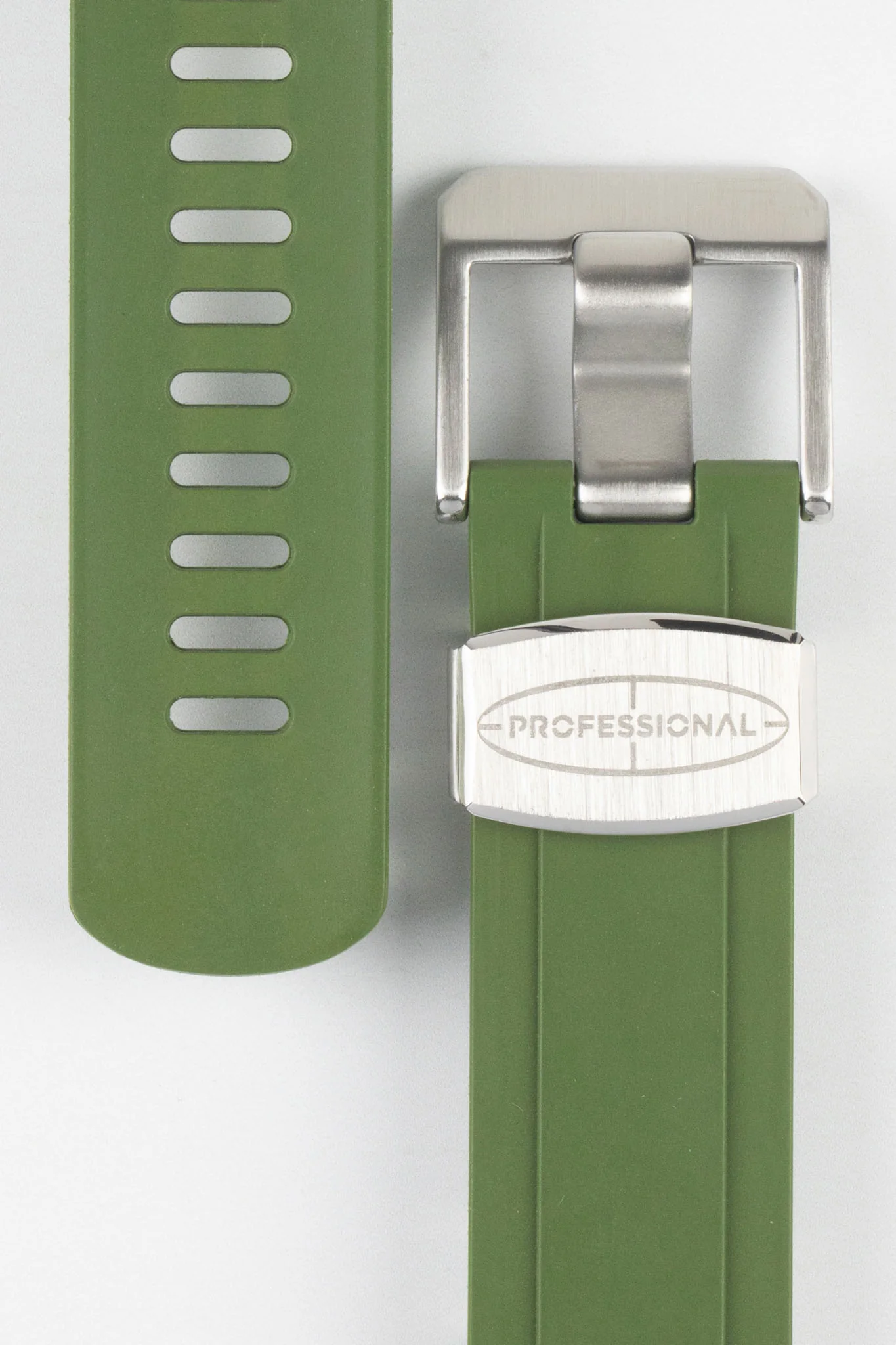 CRAFTER BLUE CB13 Rubber Watch Strap for Seiko MM200 Series – GREEN with Rubber Keepers - Image 3