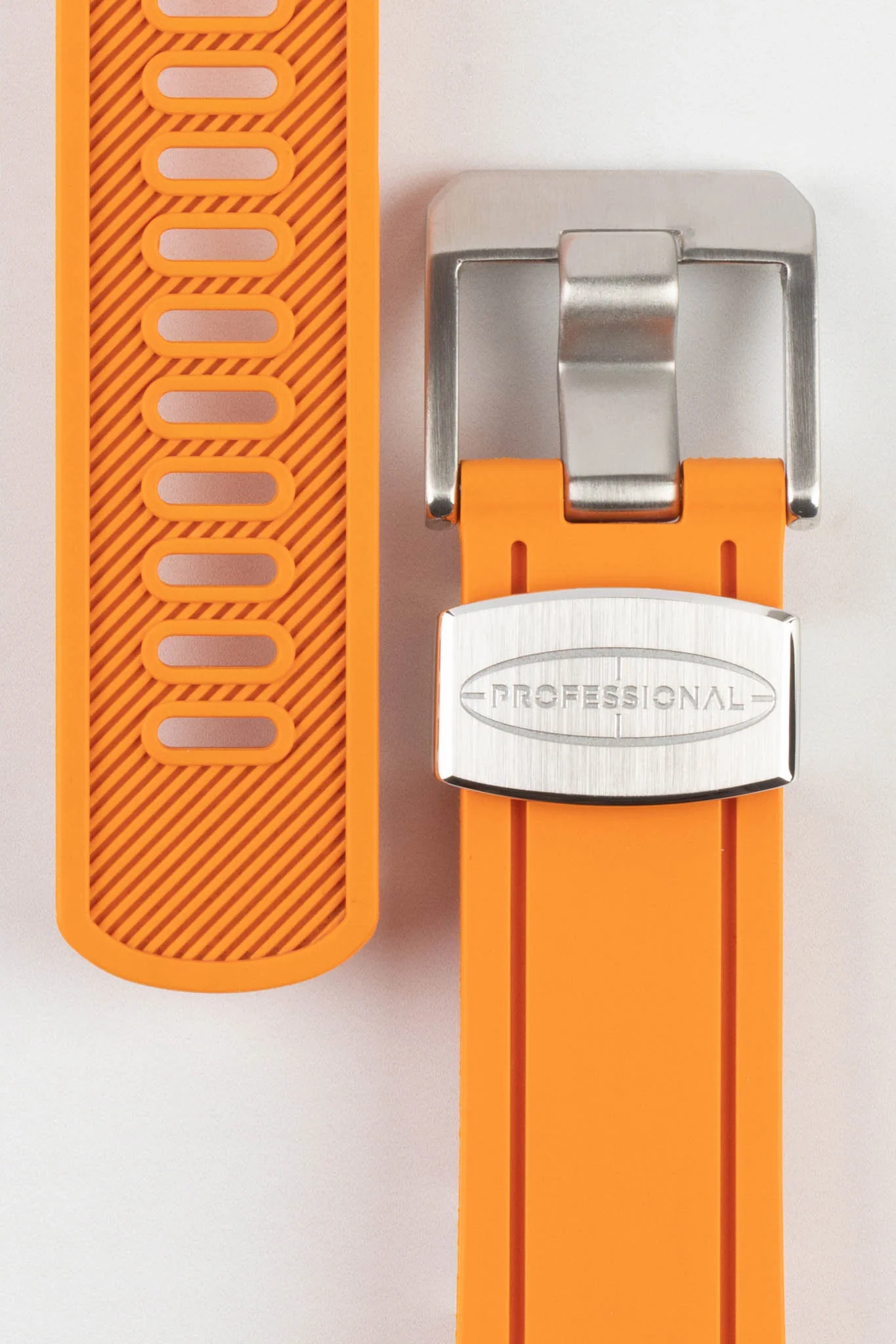 CRAFTER BLUE CB05 Rubber Watch Strap for Seiko SKX Series – ORANGE with Steel Keeper - Image 3