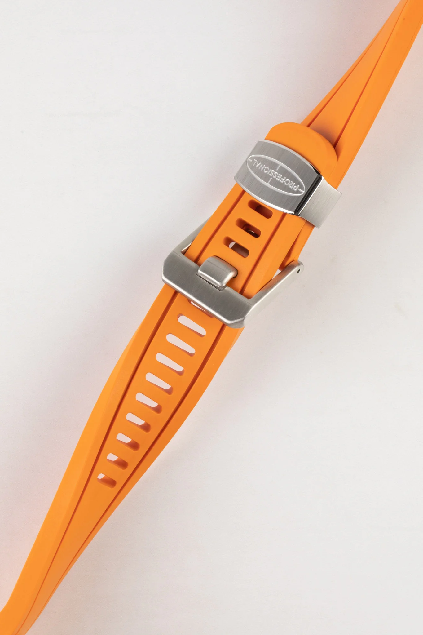 CRAFTER BLUE CB05 Rubber Watch Strap for Seiko SKX Series – ORANGE with Steel Keeper - Image 5