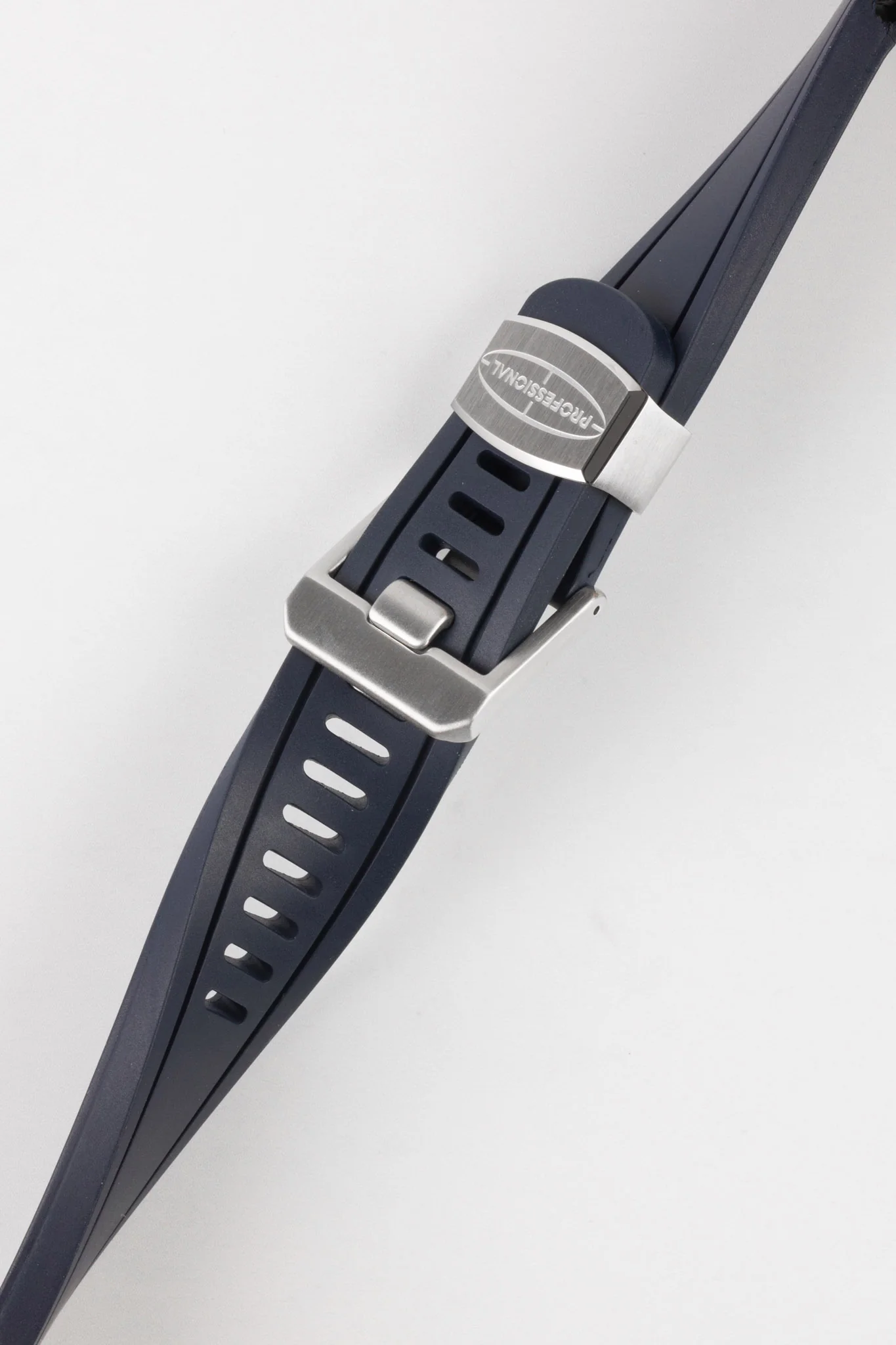 CRAFTER BLUE CB02 Navy Blue Rubber Watch Strap for Seiko Sumo - Image 3