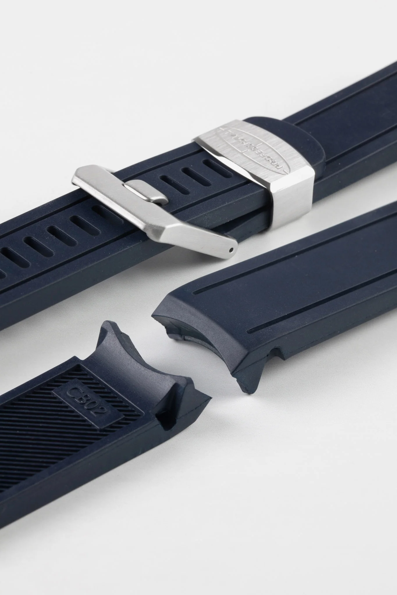 CRAFTER BLUE CB02 Navy Blue Rubber Watch Strap for Seiko Sumo - Image 4