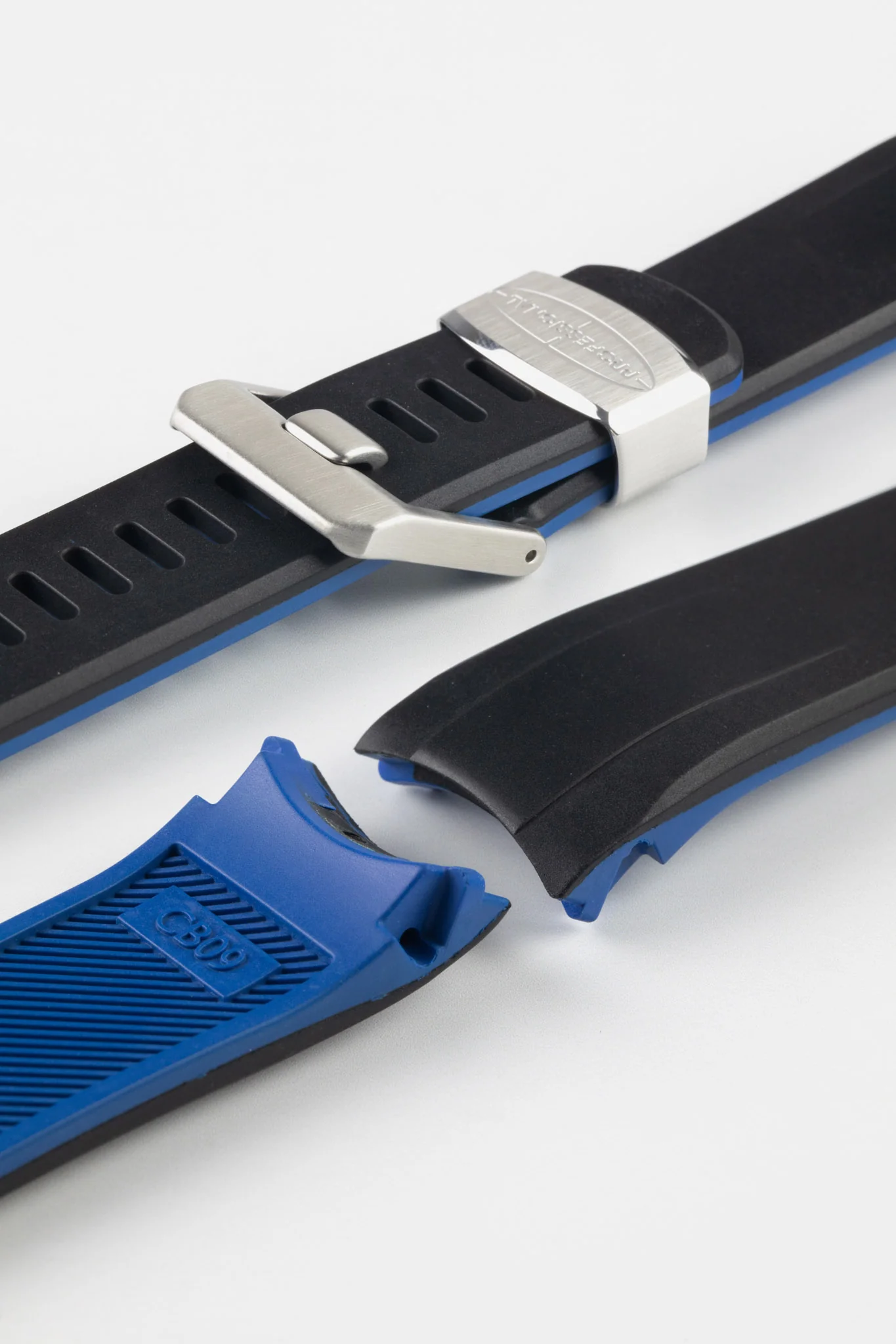 CRAFTER BLUE CB09 Rubber Watch Strap for Seiko "New" Samurai Series – BLACK & BLUE - Image 6
