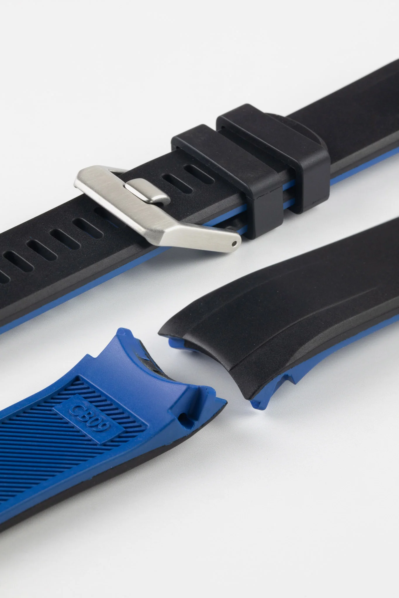 CRAFTER BLUE CB09 Rubber Watch Strap for Seiko "New" Samurai Series – BLACK & BLUE - Image 7