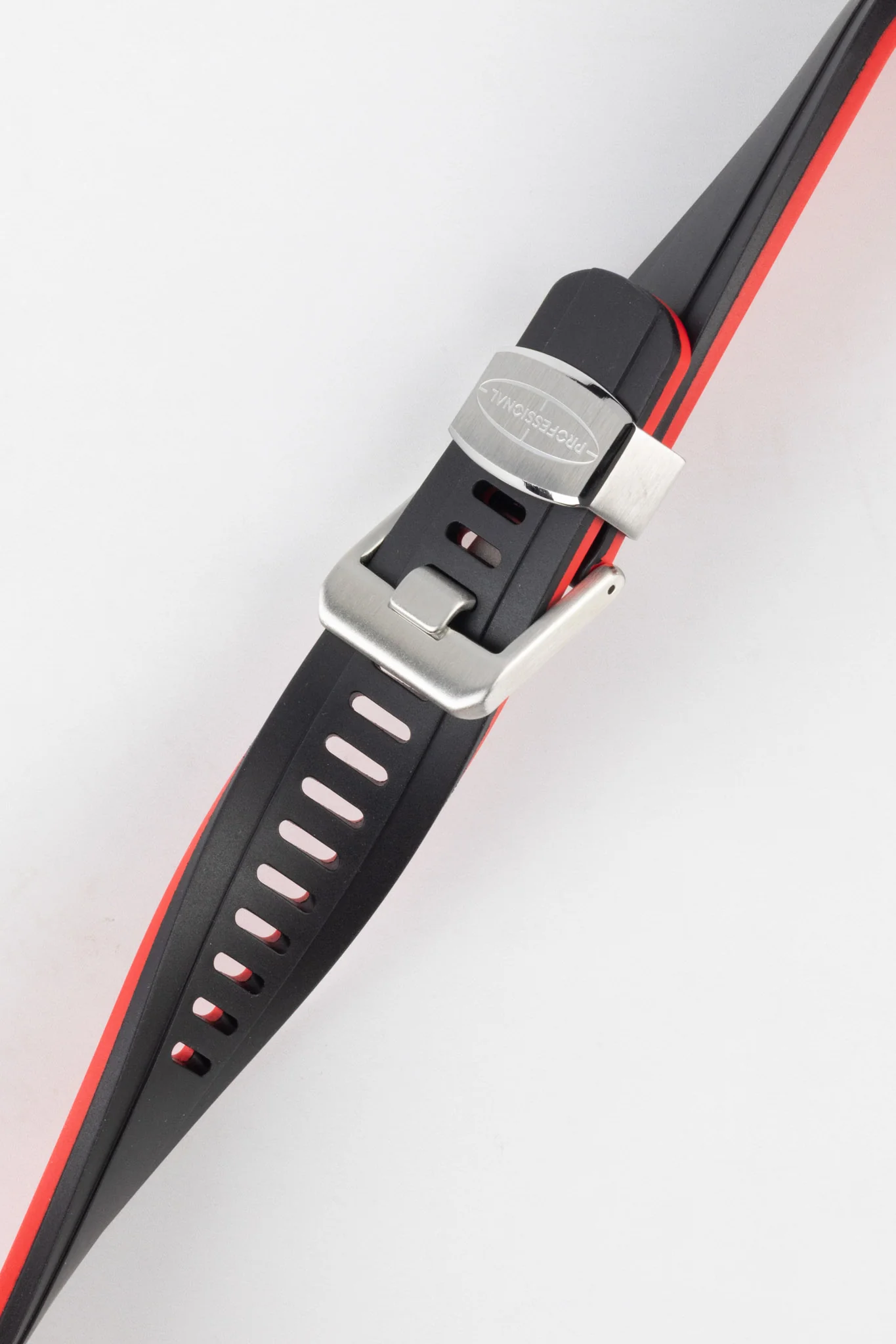 CRAFTER BLUE CB10 Rubber Watch Strap for Seiko SKX Series – BLACK & RED with Rubber & Steel Keepers - Image 4