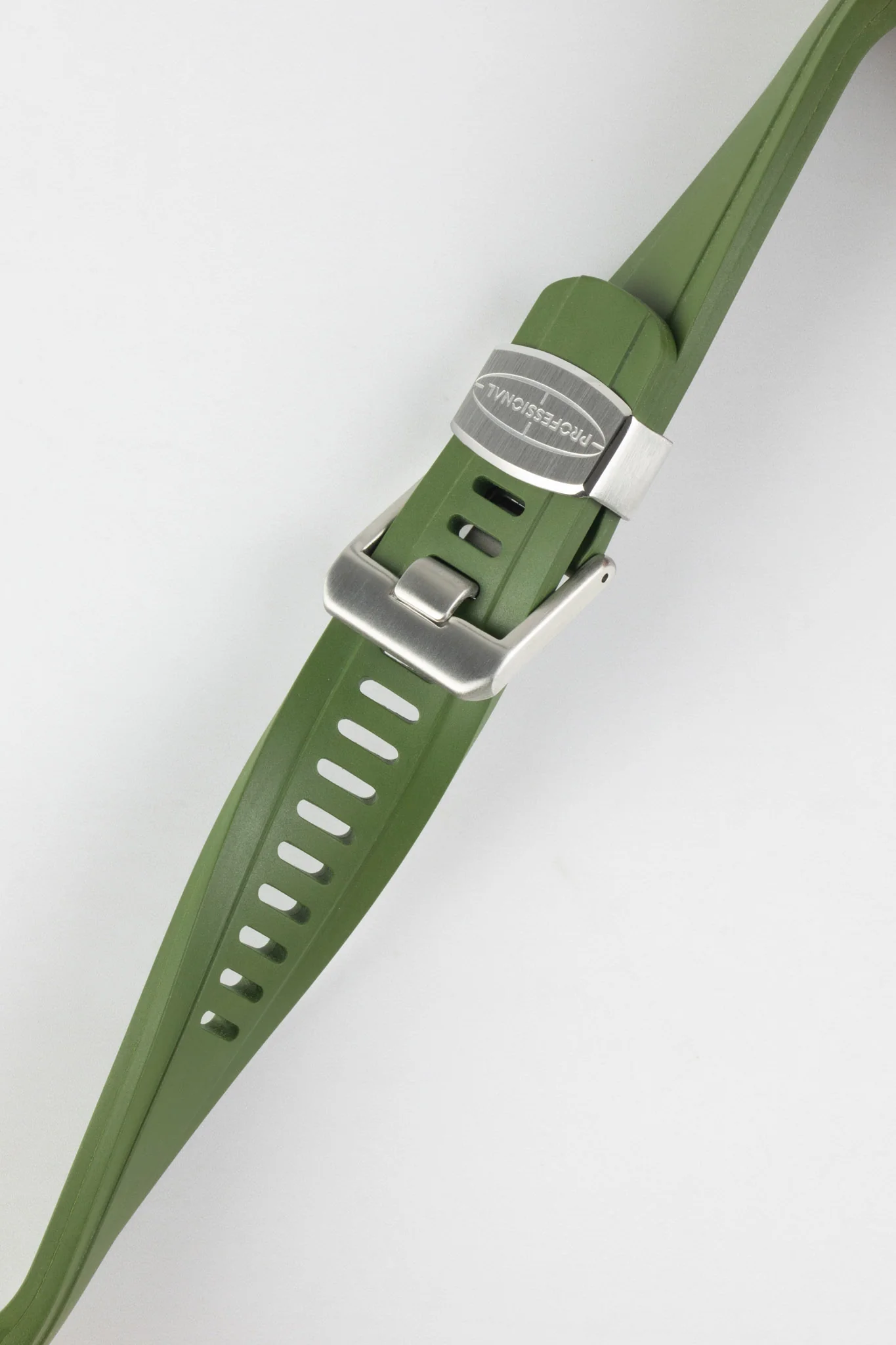 CRAFTER BLUE CB10 Rubber Watch Strap for Seiko SKX Series – GREEN with Rubber & Steel Keepers - Image 4
