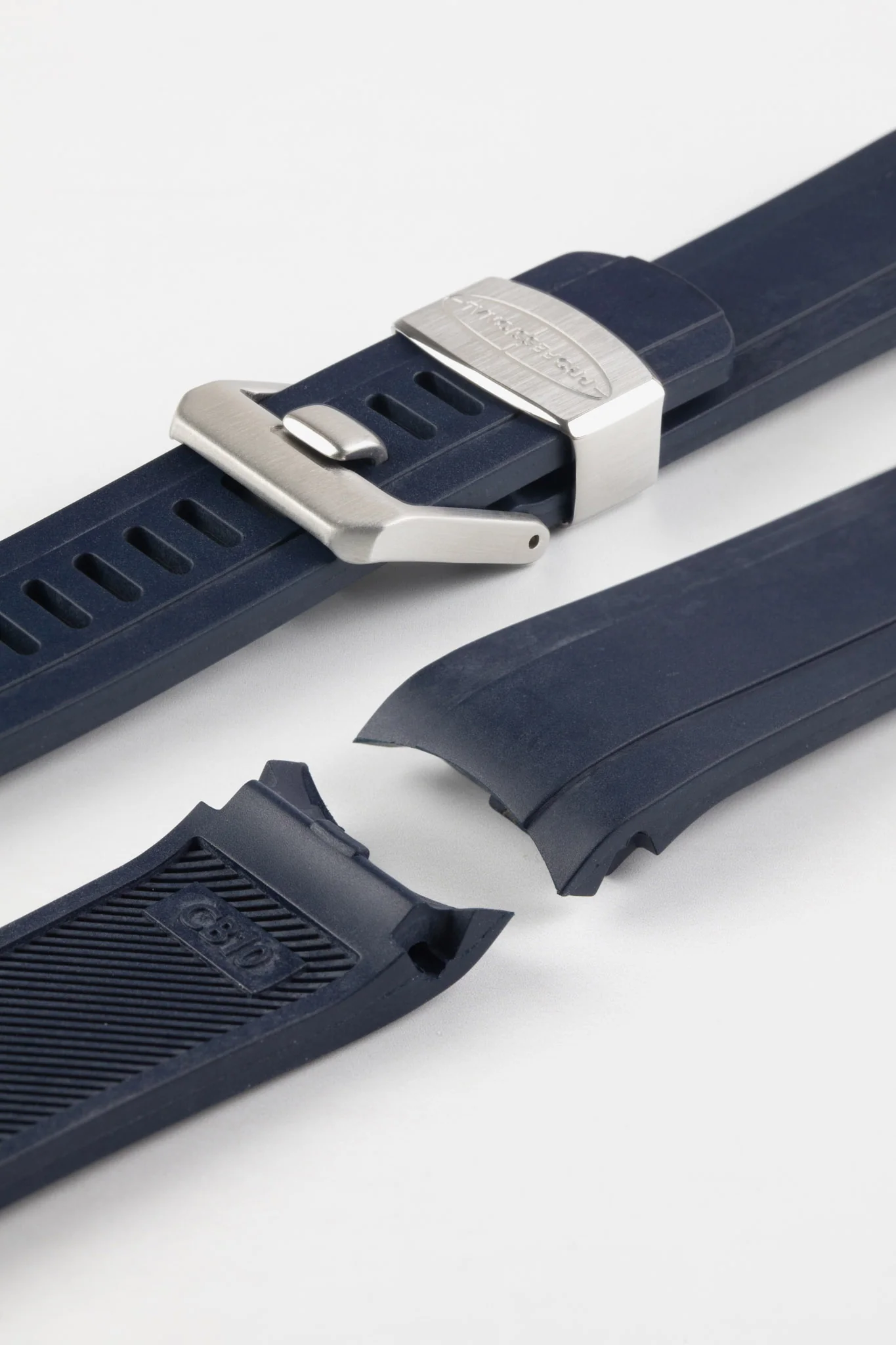 CRAFTER BLUE CB10 Rubber Watch Strap for Seiko SKX Series – NAVY BLUE with Rubber & Steel Keepers - Image 5