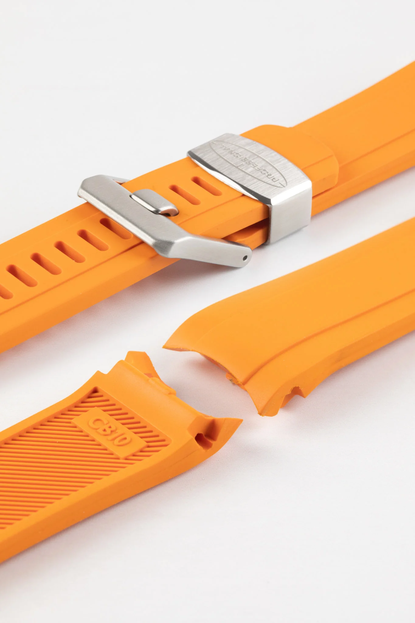 CRAFTER BLUE CB10 Rubber Watch Strap for Seiko SKX Series – ORANGE with Rubber & Steel Keepers - Image 4