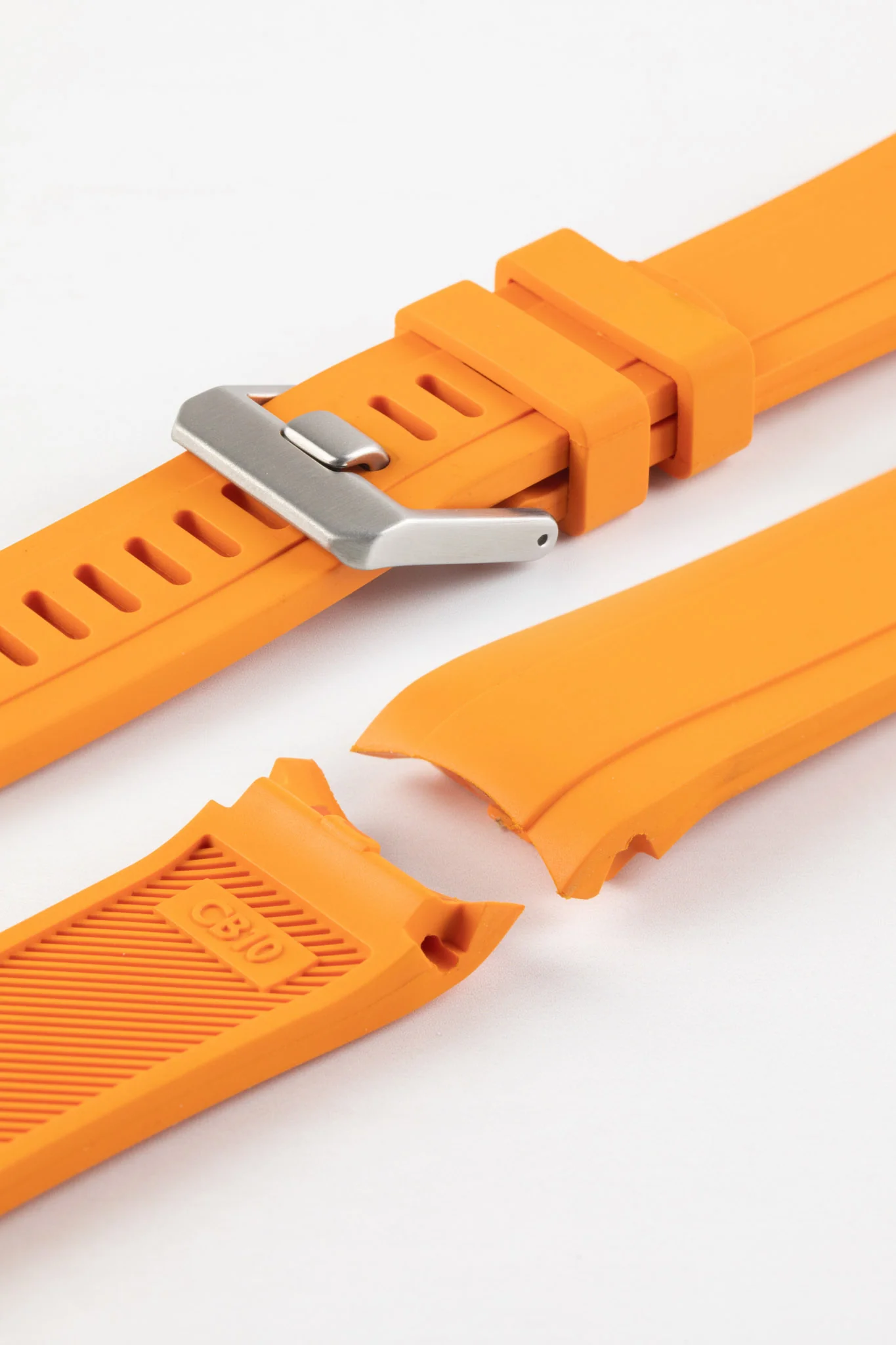 CRAFTER BLUE CB10 Rubber Watch Strap for Seiko SKX Series – ORANGE with Rubber & Steel Keepers - Image 5