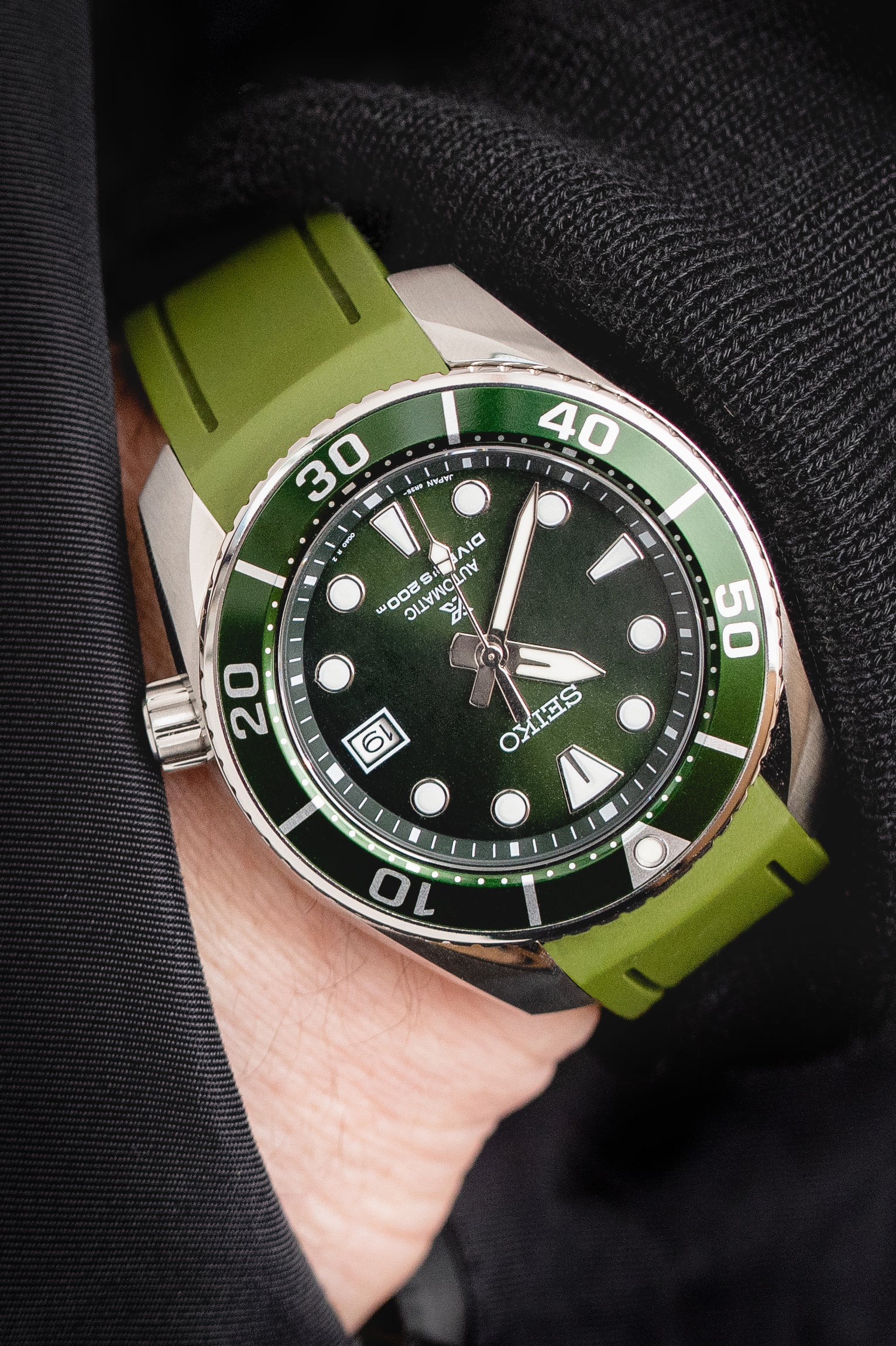 CRAFTER BLUE CB02 Green Rubber Watch Strap for Seiko Sumo - Image 2