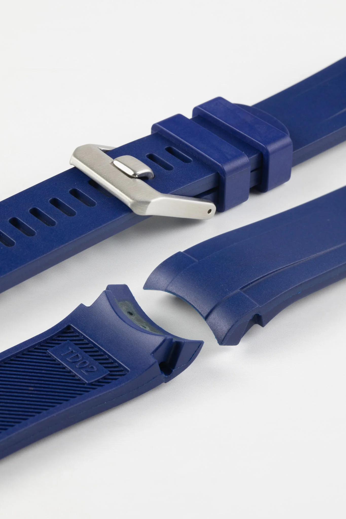 CRAFTER BLUE TD02 Rubber Watch Strap for Tudor Pelagos Series – BLUE - Image 6