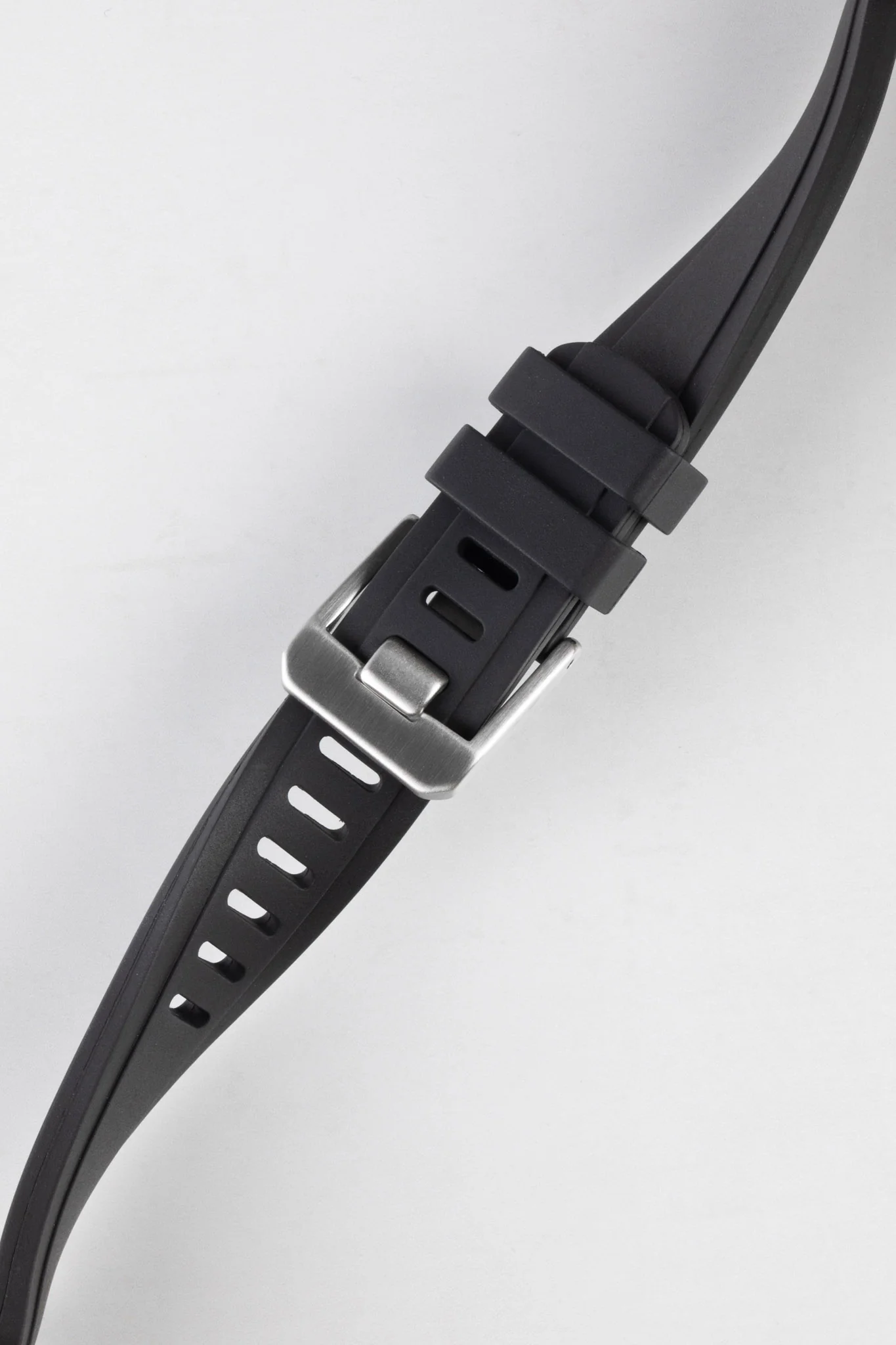 CRAFTER BLUE RX01 Rubber Watch Strap for Rolex Watches – BLACK - Image 4