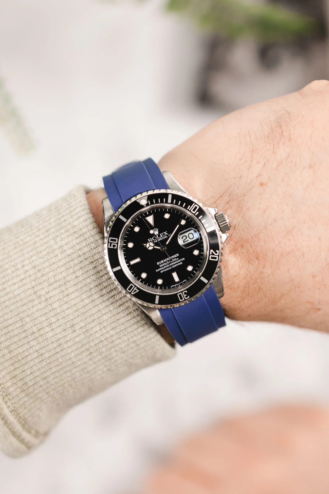 CRAFTER BLUE RX01 Rubber Watch Strap for Rolex Watches – BLUE - Image 2