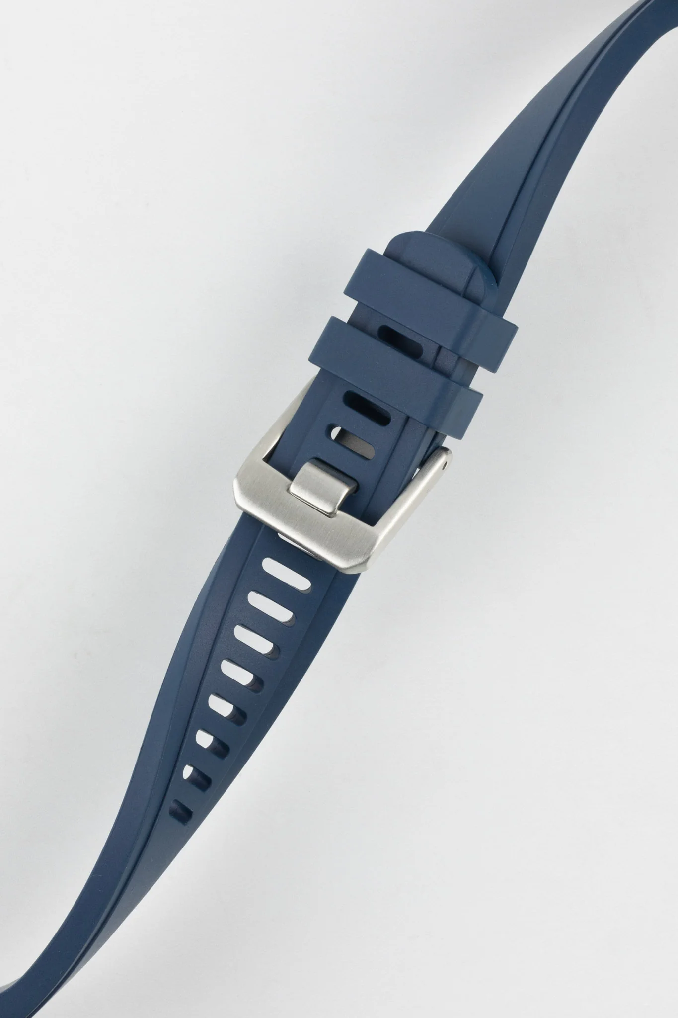 CRAFTER BLUE TD03 Rubber Watch Strap for Tudor Black Bay 58 Series – BLUE - Image 5