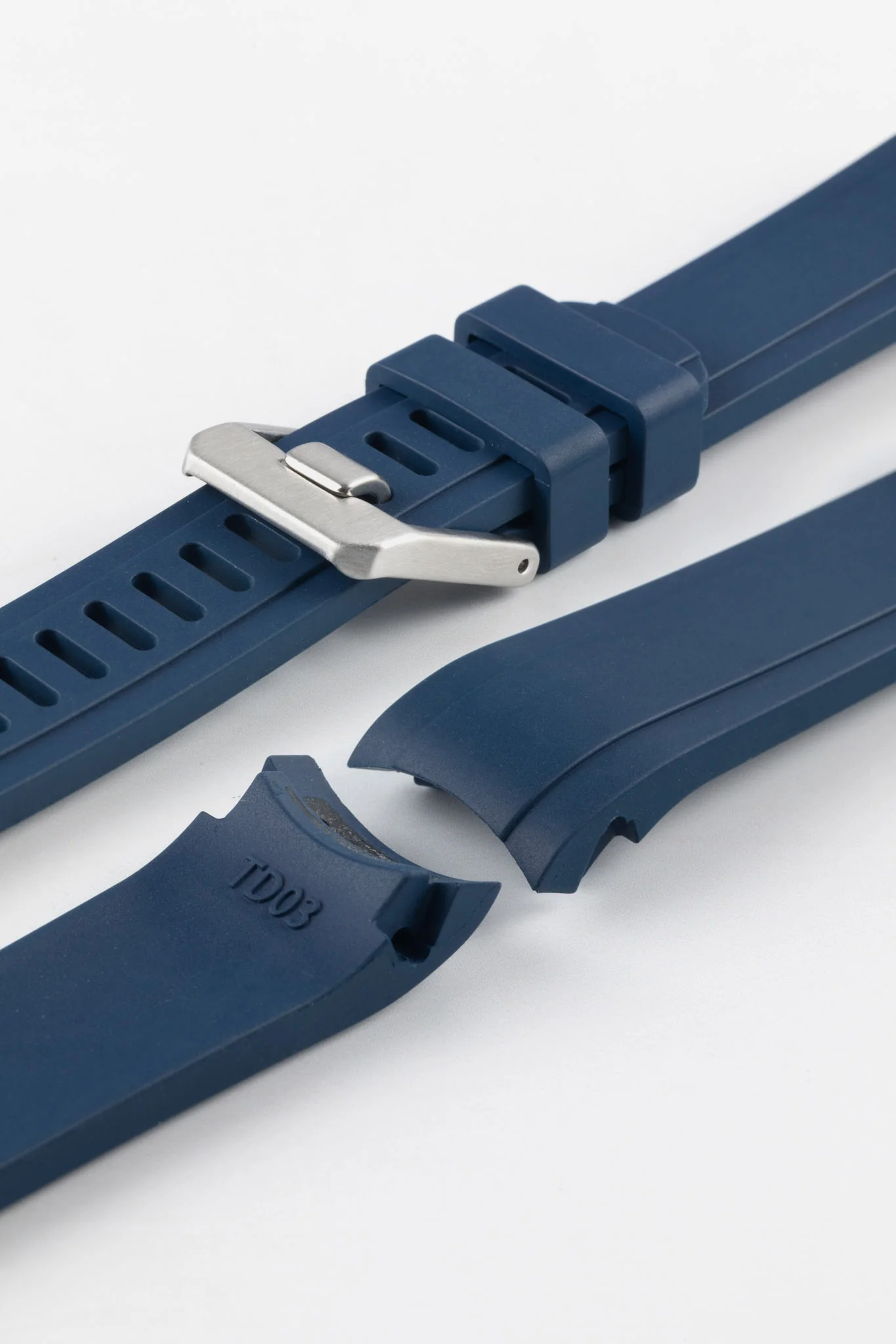 CRAFTER BLUE TD03 Rubber Watch Strap for Tudor Black Bay 58 Series – BLUE - Image 7