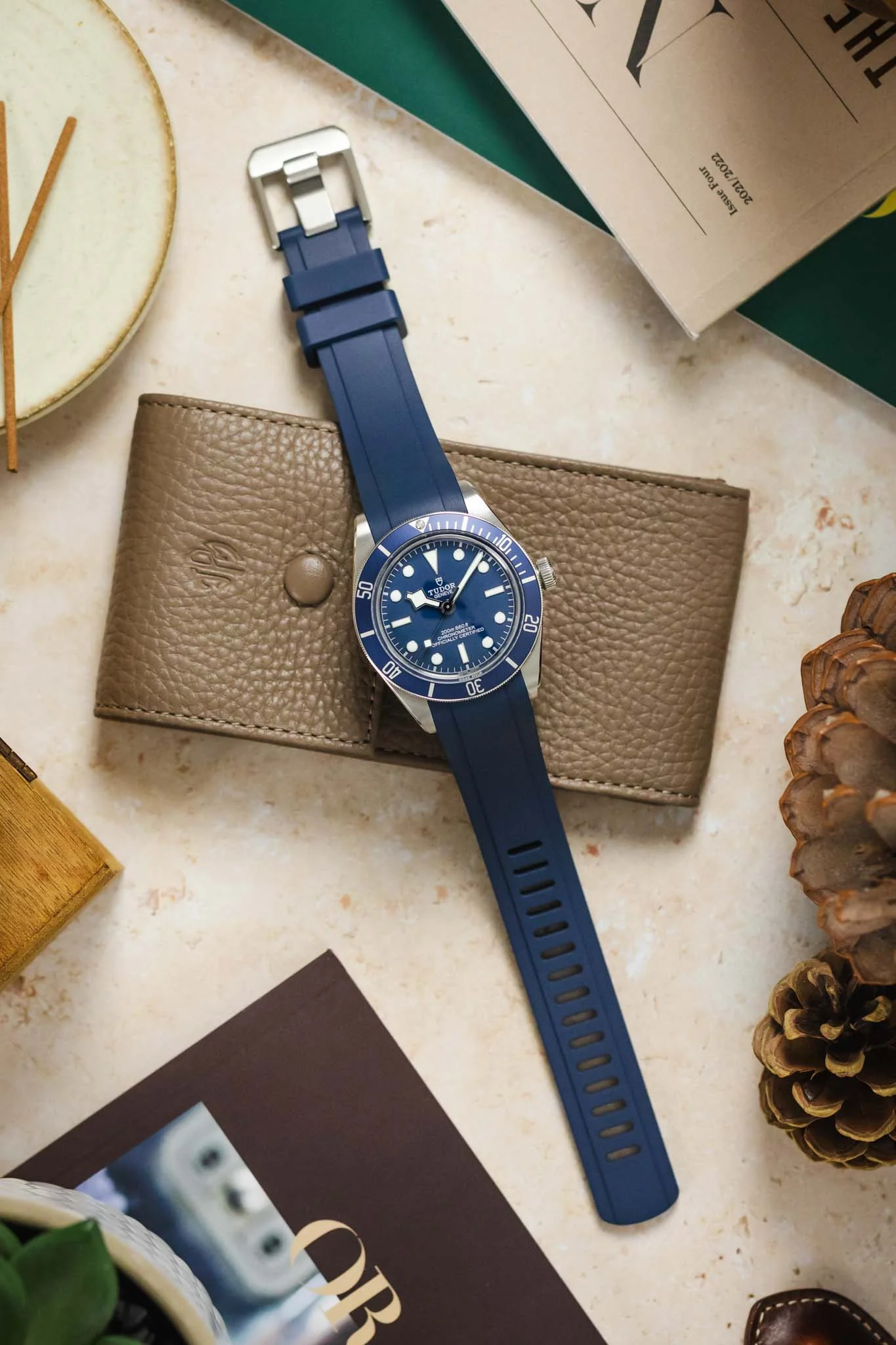 CRAFTER BLUE TD03 Rubber Watch Strap for Tudor Black Bay 58 Series – BLUE - Image 8