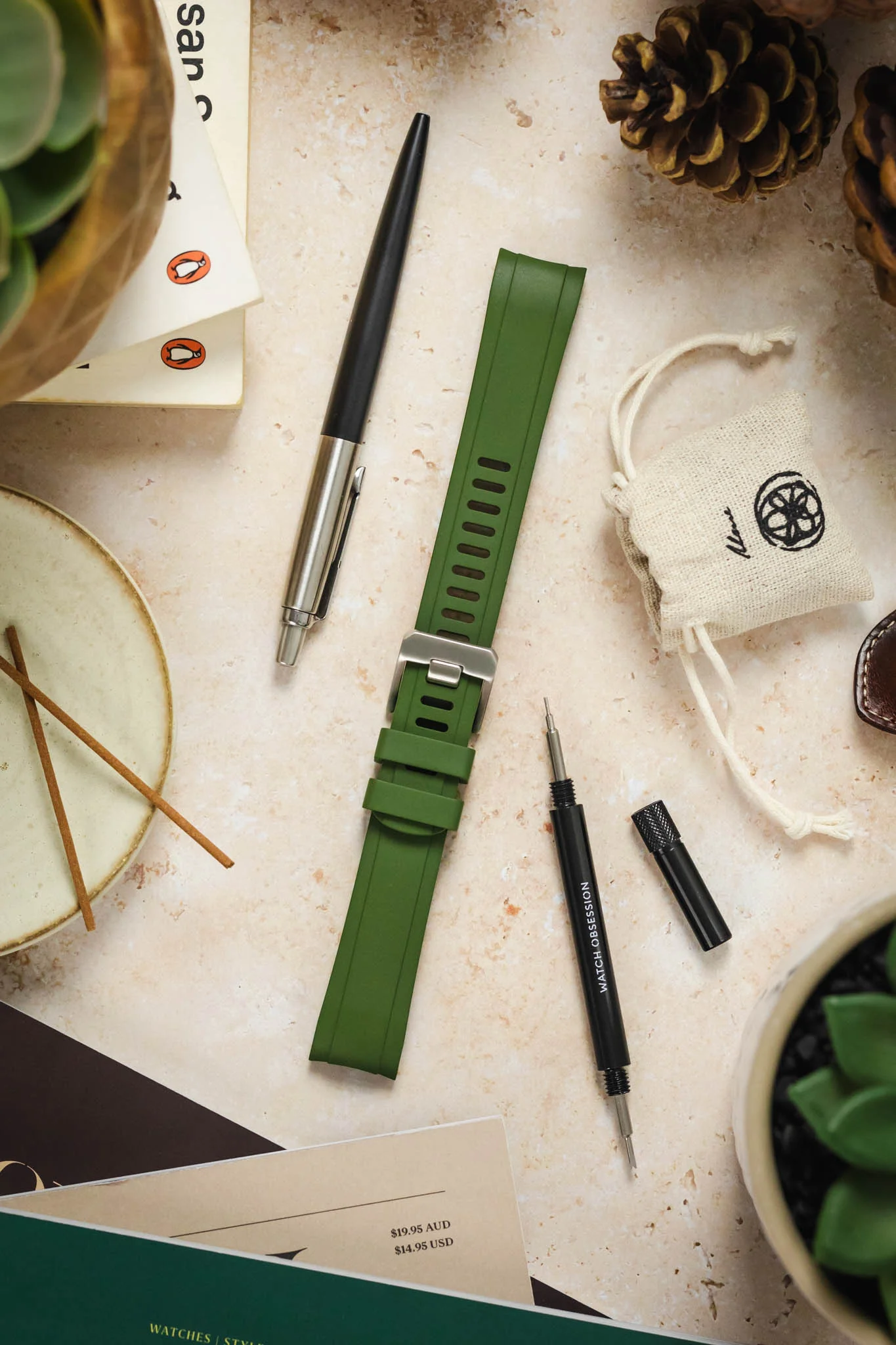CRAFTER BLUE TD03 Rubber Watch Strap for Tudor Black Bay 58 Series – GREEN - Image 4