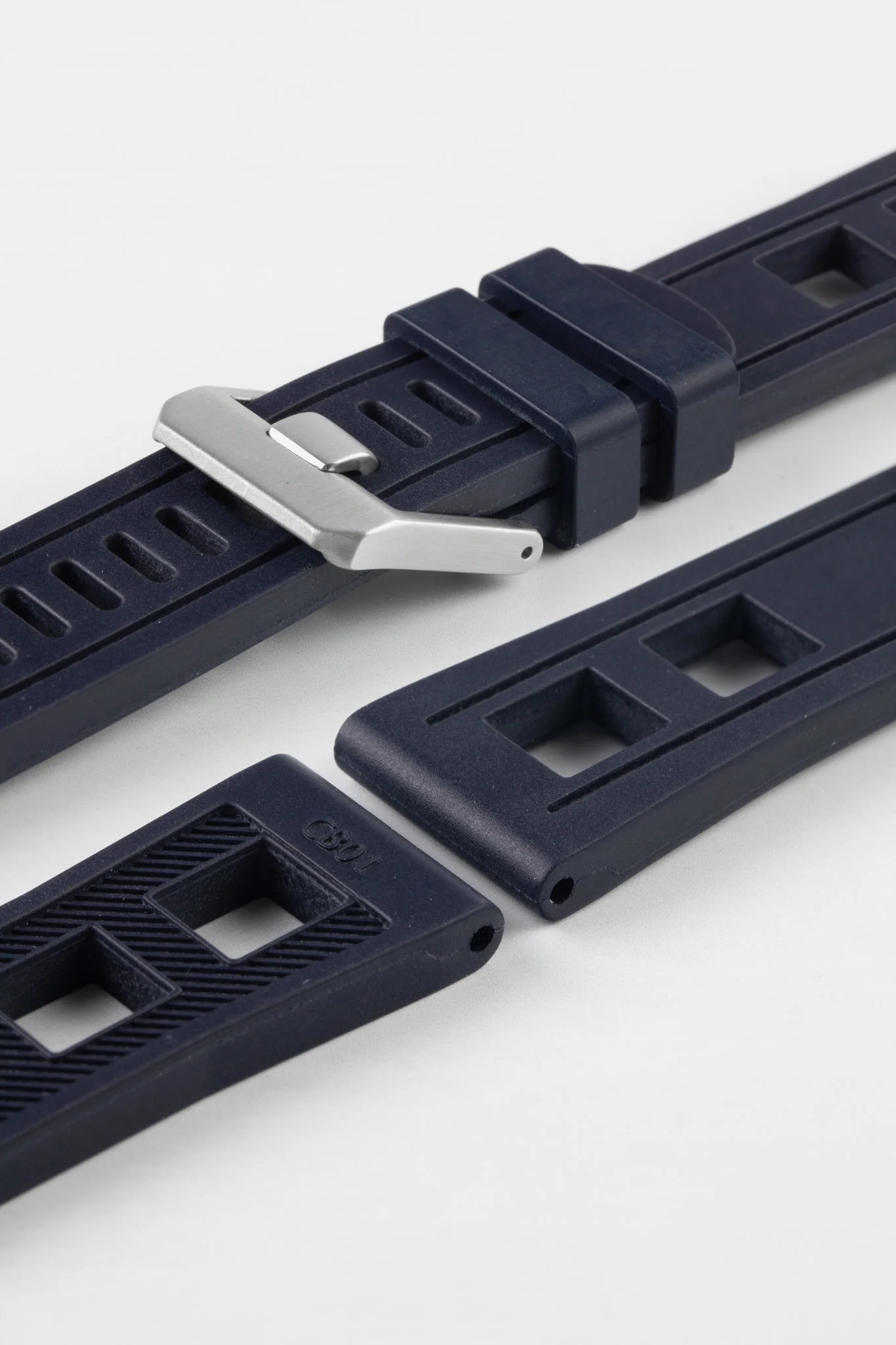 CRAFTER BLUE CB01 Navy Blue Rubber Watch Strap - Image 5