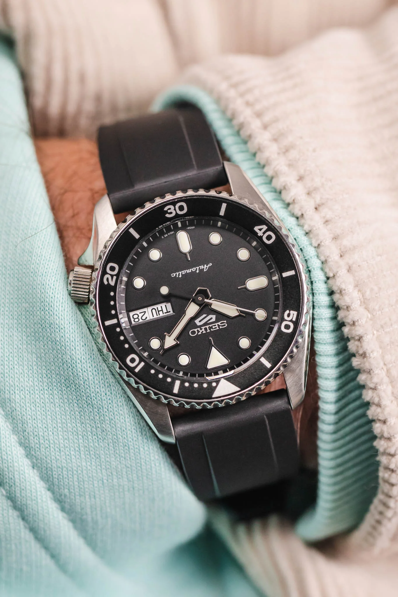 CRAFTER BLUE UX03 Black FKM Rubber Watch Strap - Image 6