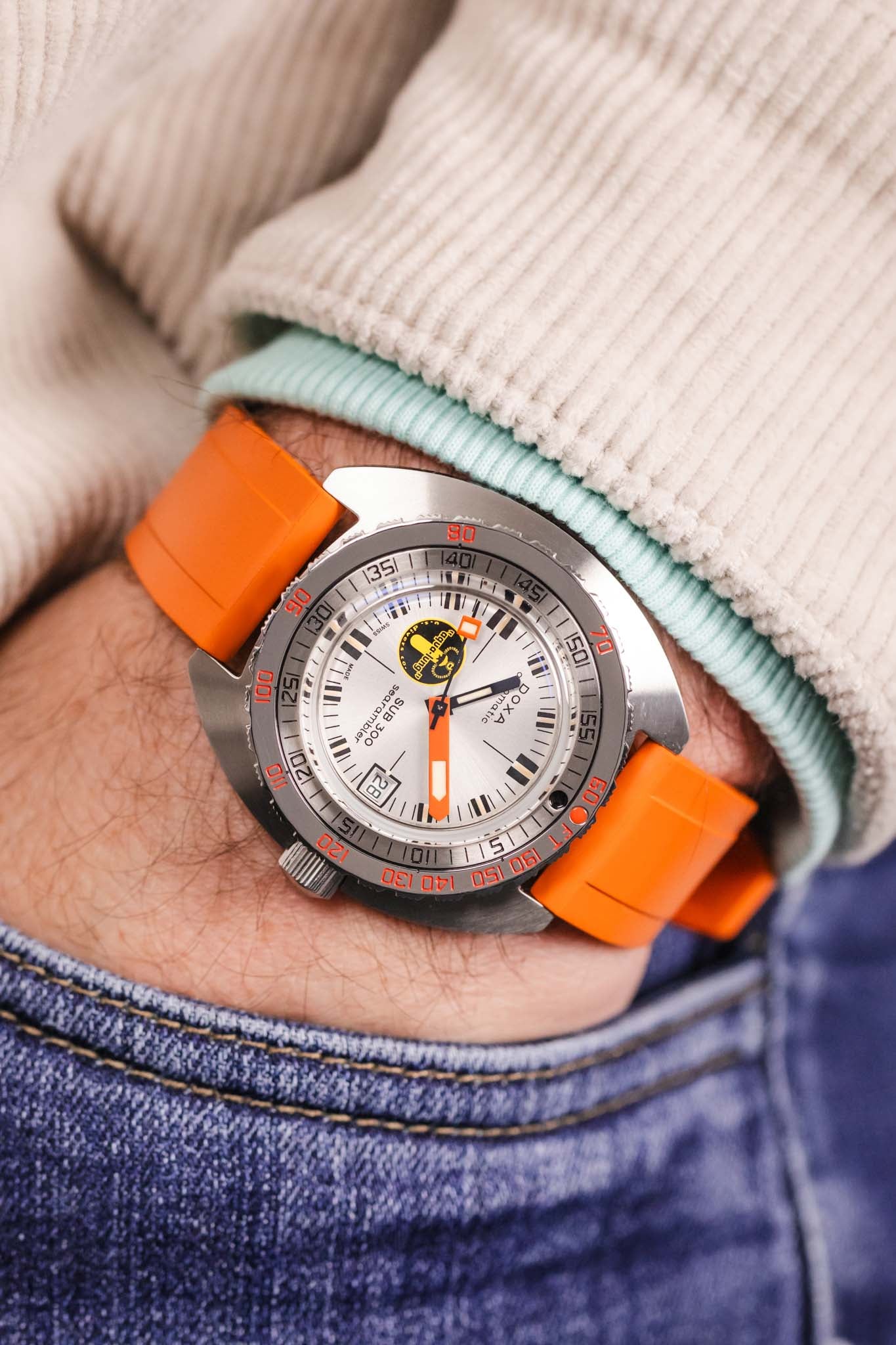 CRAFTER BLUE UX03 Orange FKM Rubber Watch Strap - Image 6