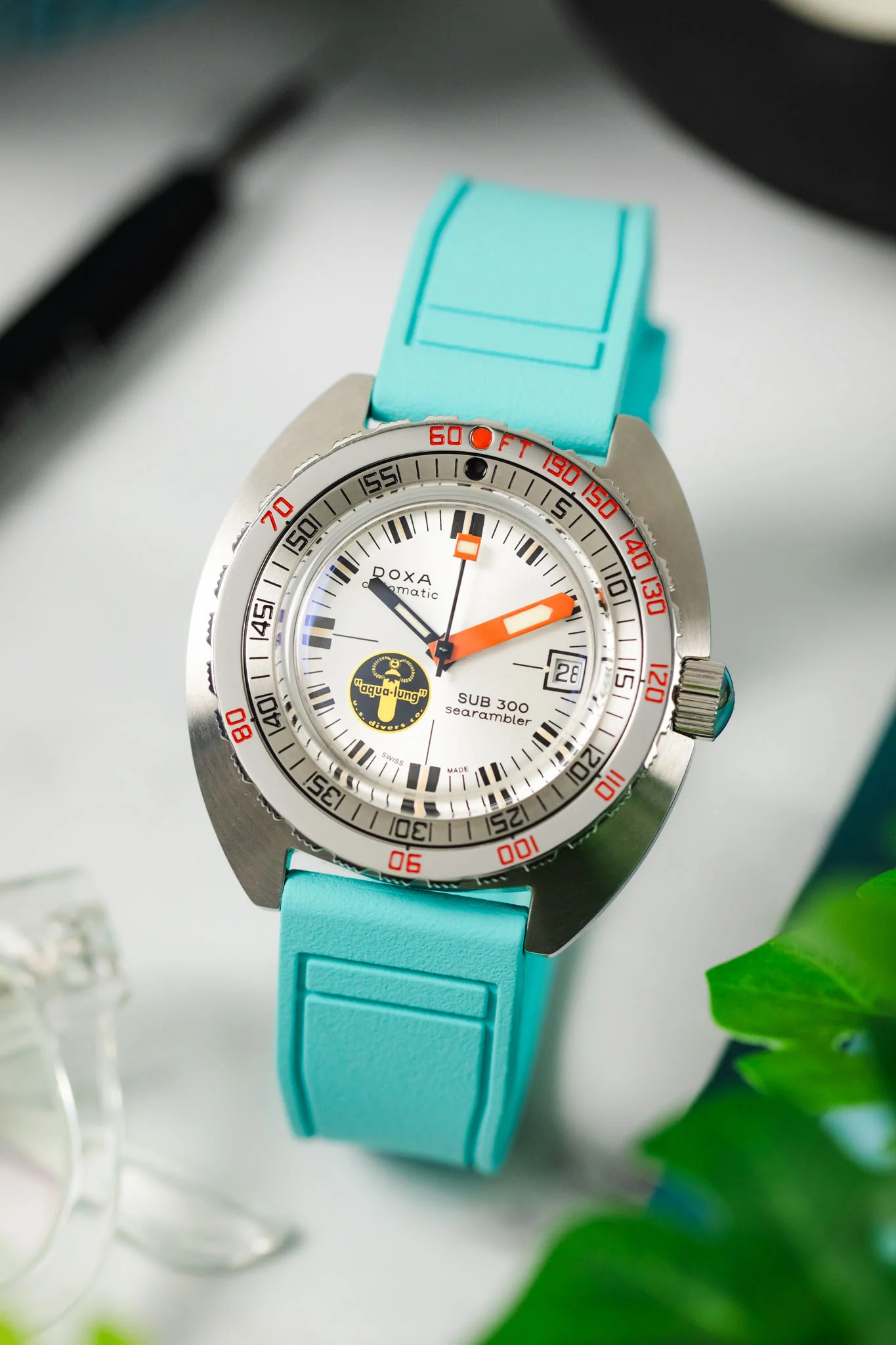 CRAFTER BLUE UX07 Turquoise FKM Rubber Watch Strap - Image 4