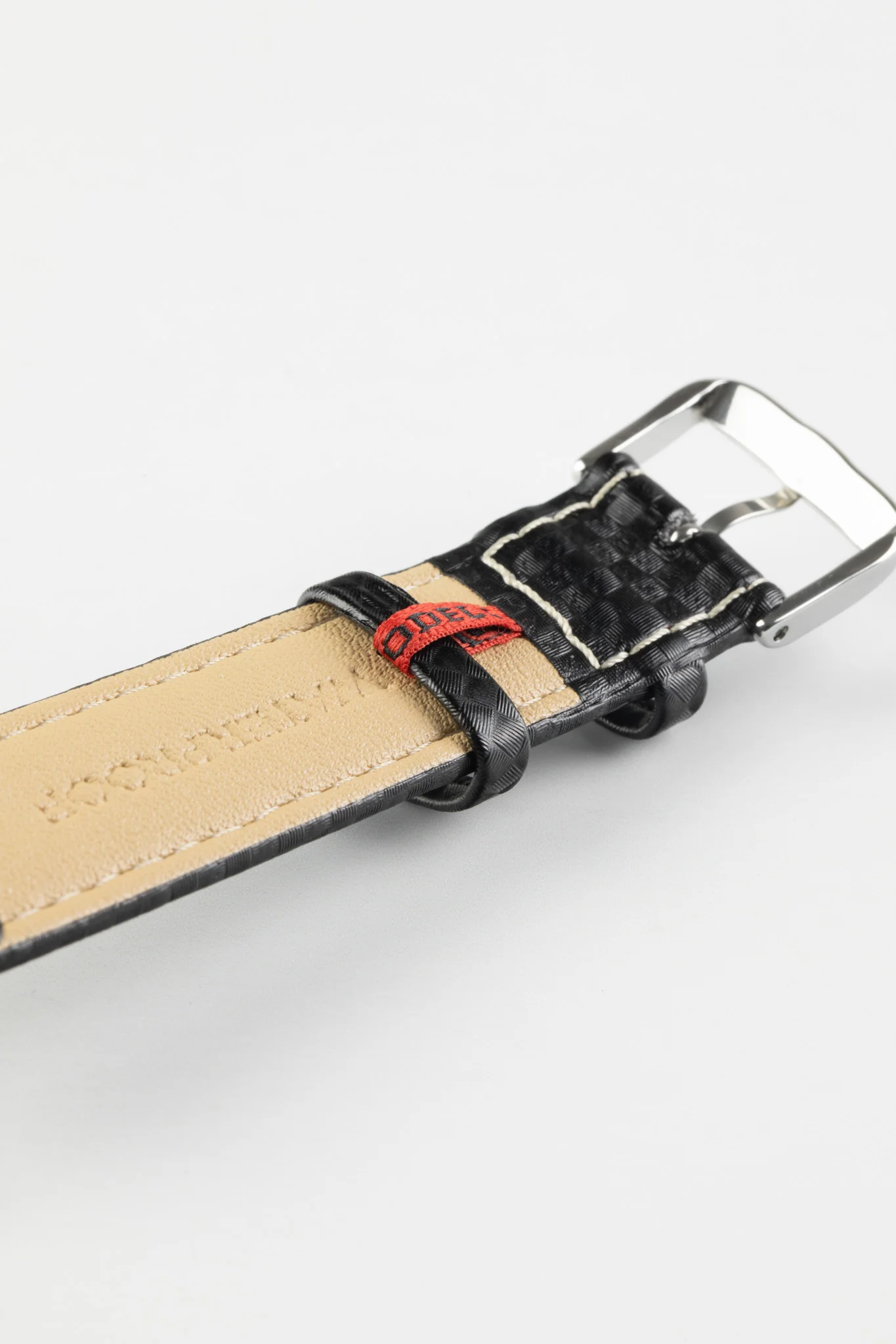 Di-Modell CARBONIO Carbon-Embossed Leather Watch Strap in BLACK - Image 6