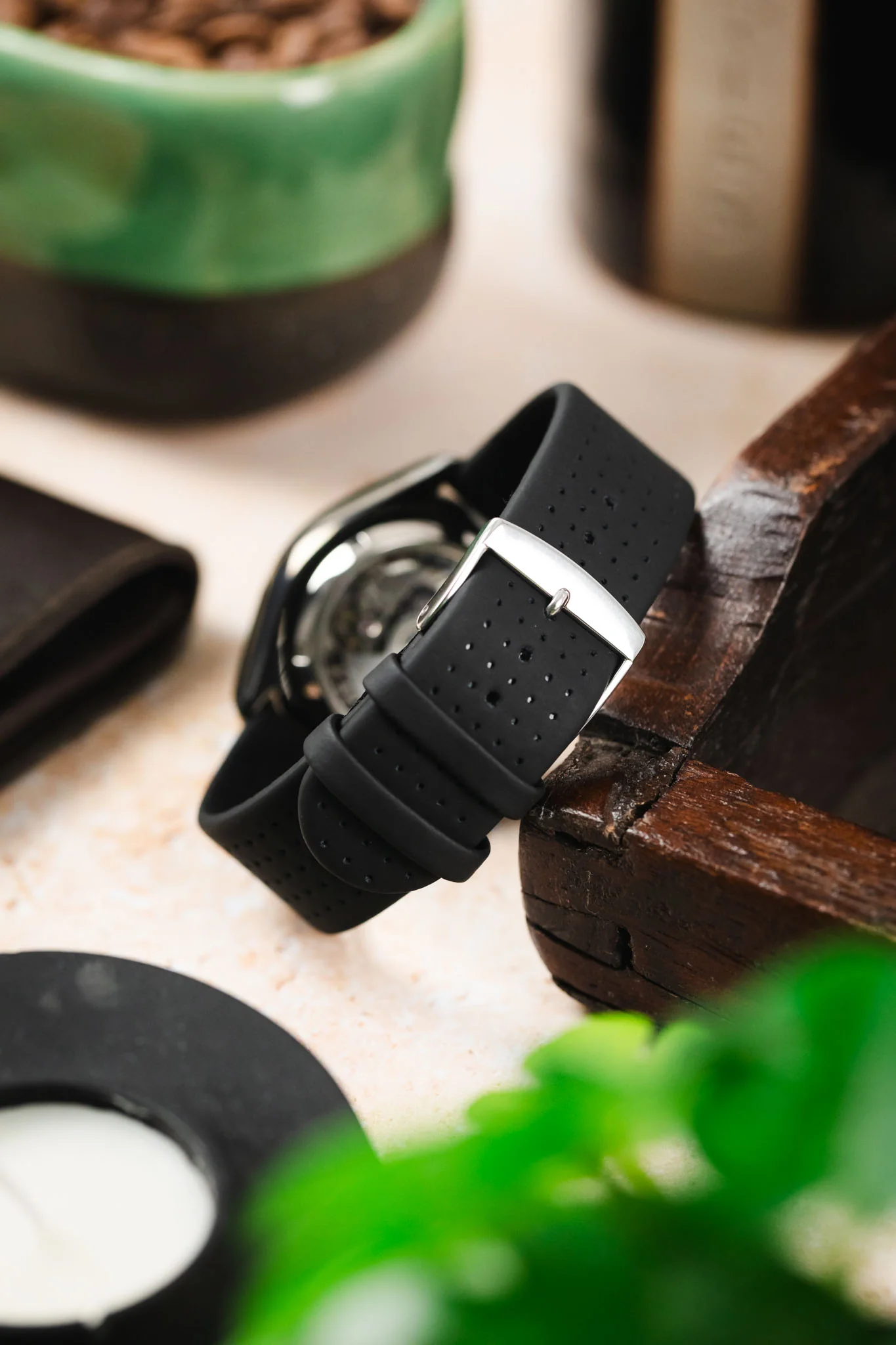 Di-Modell DESIGN Waterproof Sport Leather Watch Strap in BLACK - Image 6
