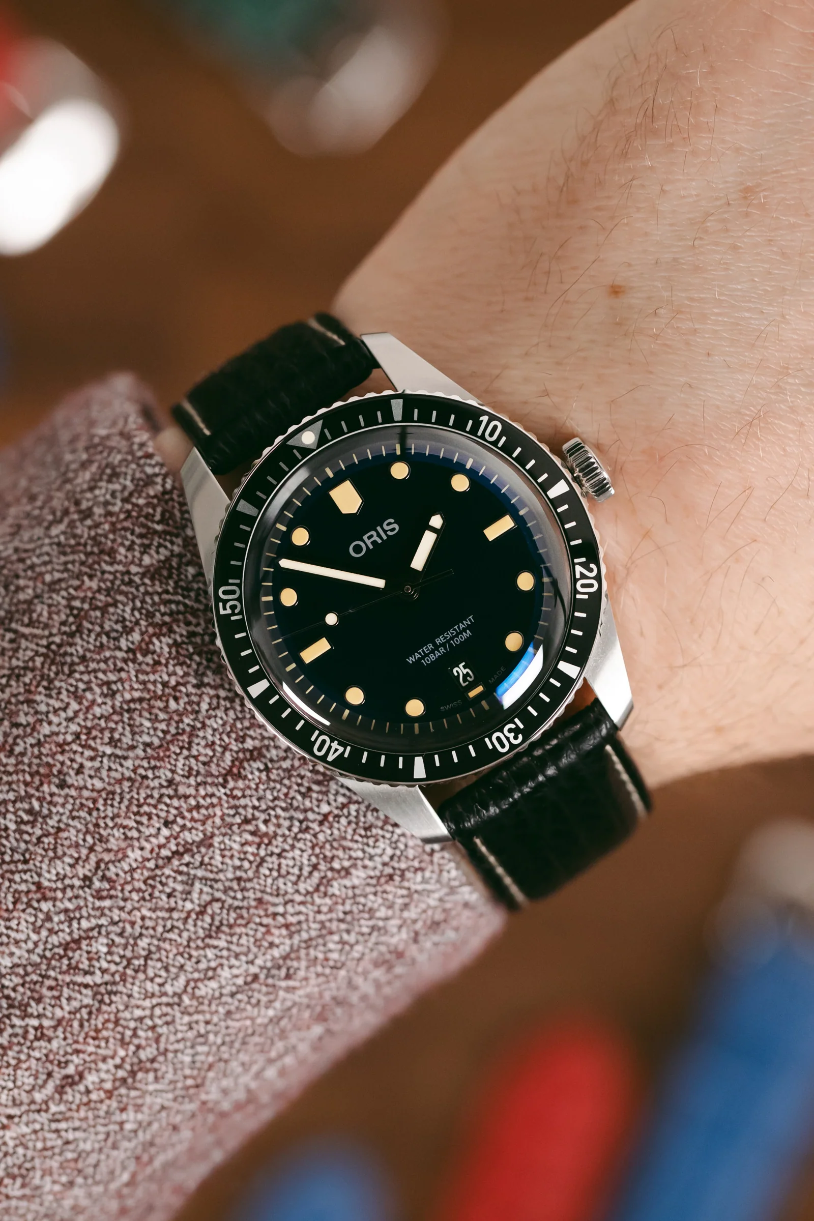 Di-Modell SHARKSKIN Waterproof Leather Watch Strap in BLACK - Image 2