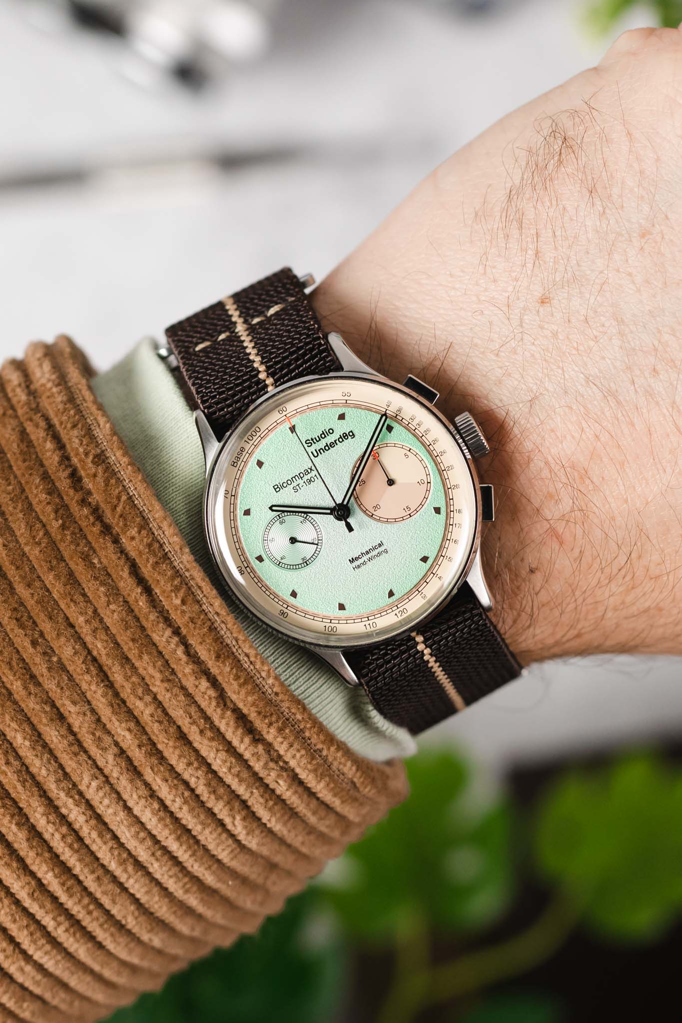 Erika's Originals HAVANA MN™ Strap with MOKKA Centerline - BRUSHED Hardware - Image 10